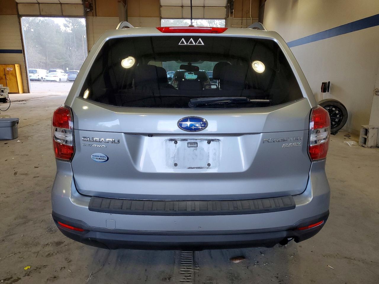 2014 Subaru Forester 2.5i Premium Silver vin: JF2SJAEC2EH474234