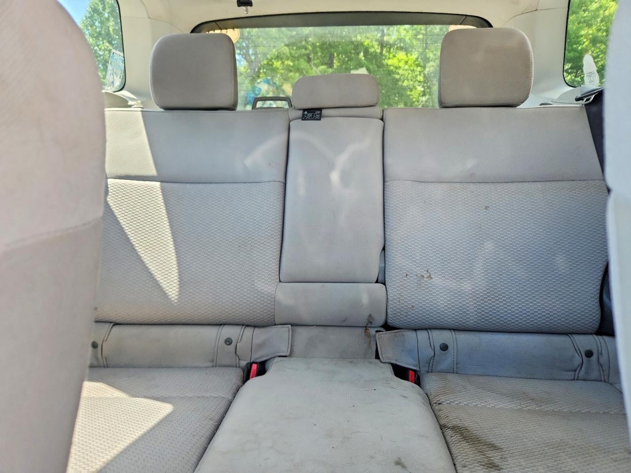 2014 Subaru Forester 2.5i Premium Silver vin: JF2SJAEC2EH519432