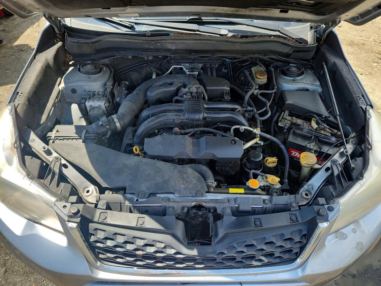2014 Subaru Forester 2.5i Premium Silver vin: JF2SJAEC2EH519432