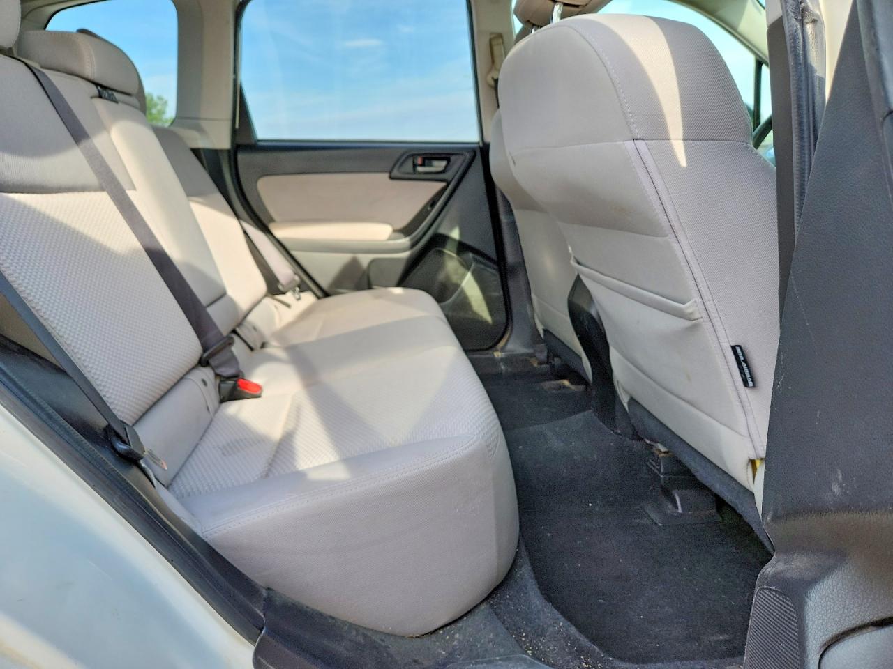 2014 Subaru Forester 2.5i Premium Белый vin: JF2SJAEC3EH416083