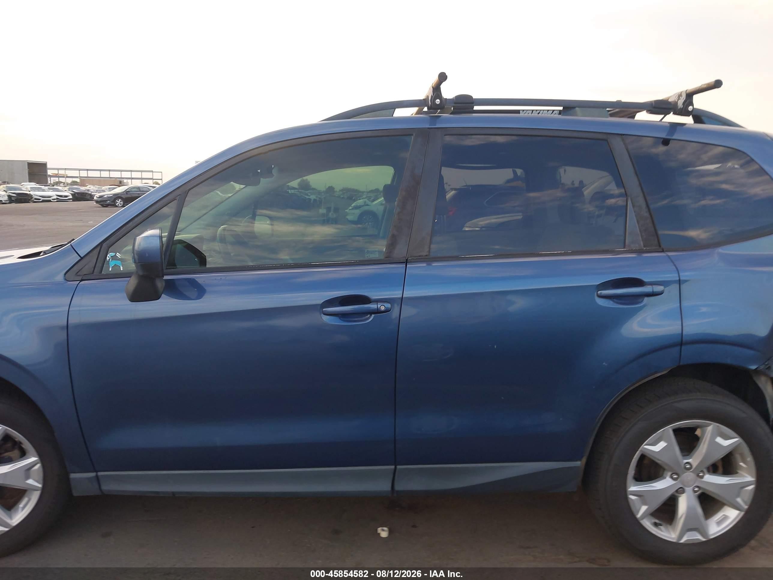 2014 Subaru Forester 2.5i Premium Blue vin: JF2SJAEC3EH463551
