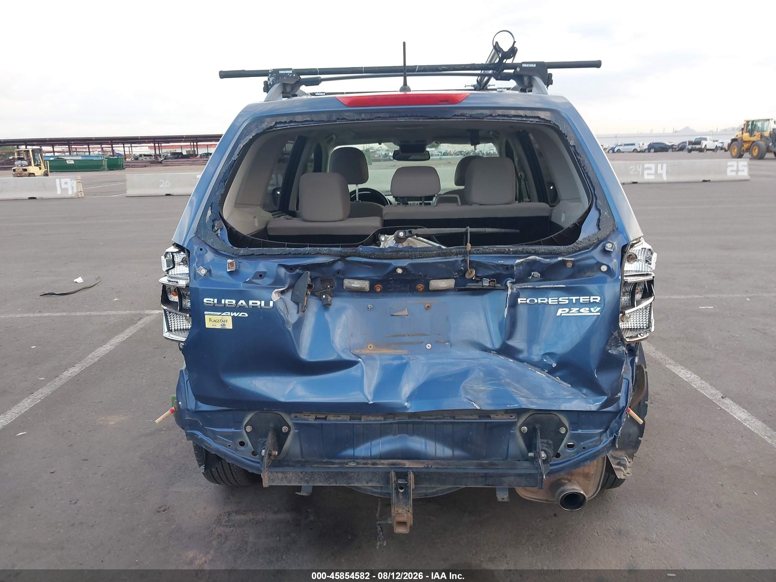 2014 Subaru Forester 2.5i Premium Blue vin: JF2SJAEC3EH463551