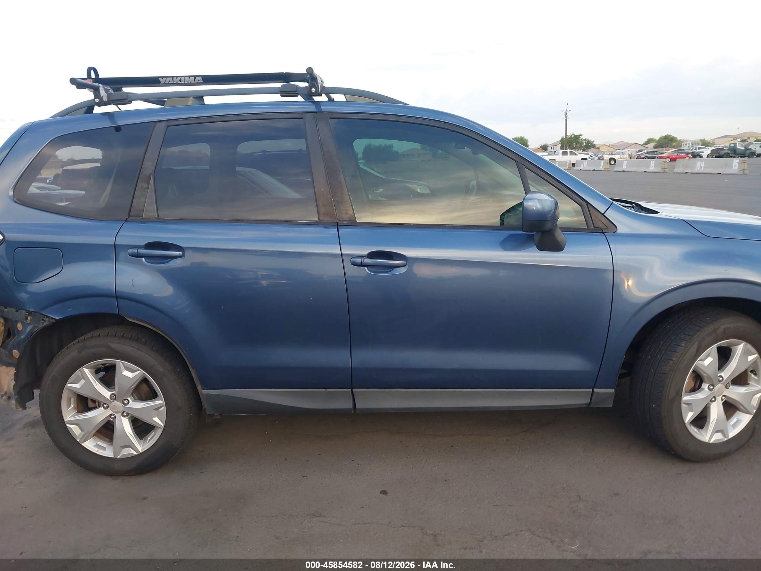 2014 Subaru Forester 2.5i Premium Blue vin: JF2SJAEC3EH463551