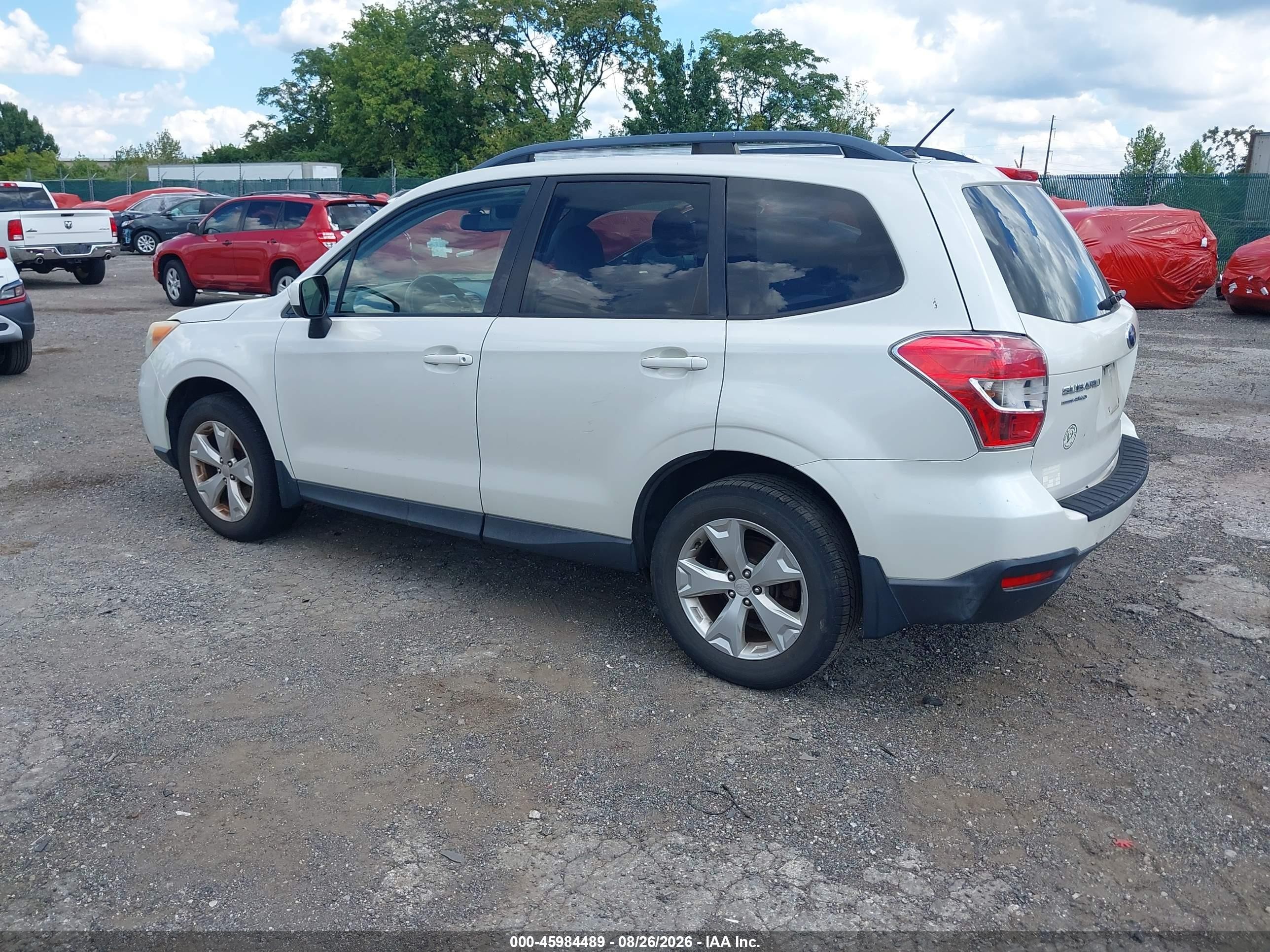 2014 Subaru Forester 2.5i Premium White vin: JF2SJAEC3EH481628