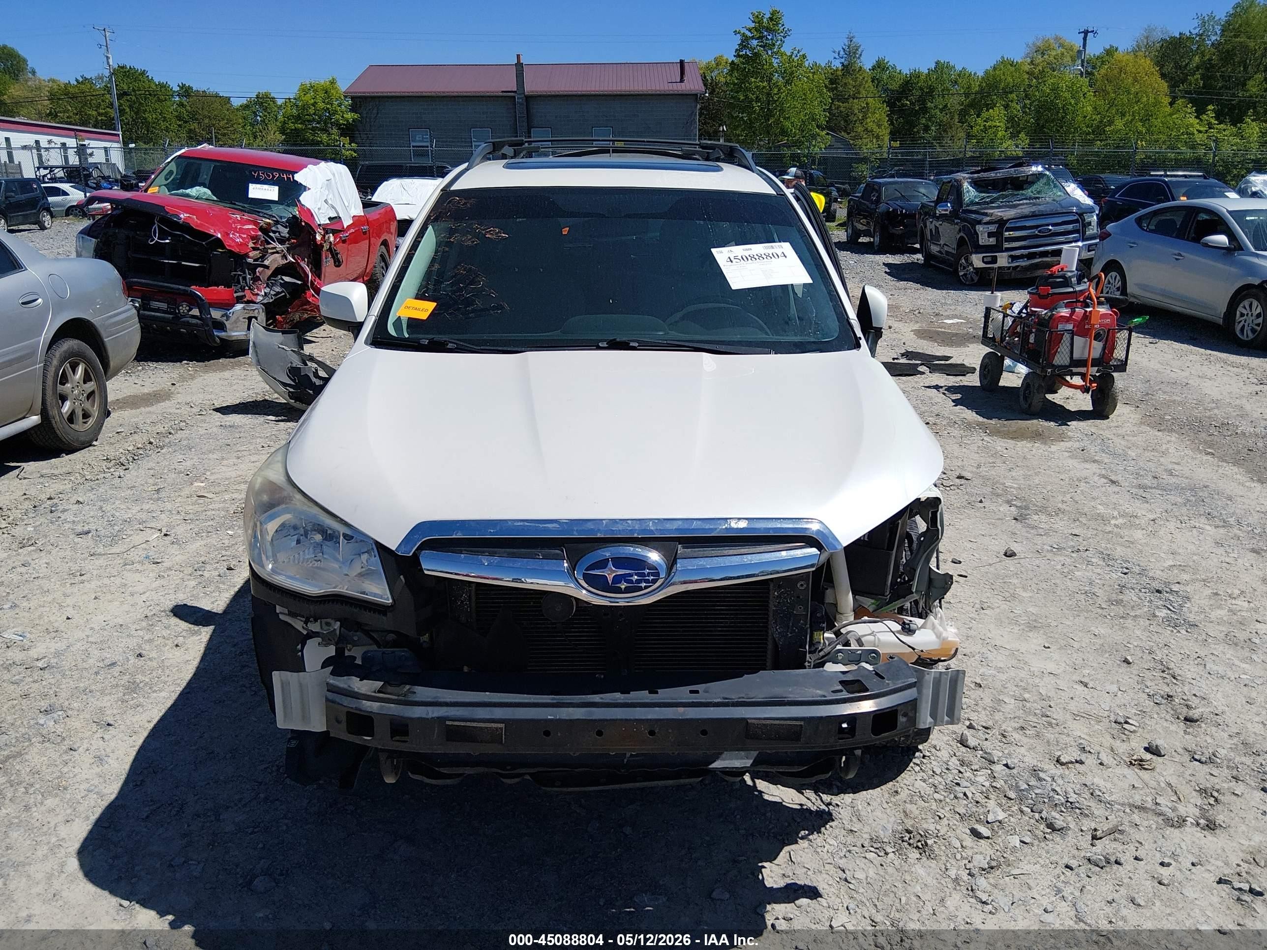 2014 Subaru Forester 2.5i Premium White vin: JF2SJAEC3EH485369