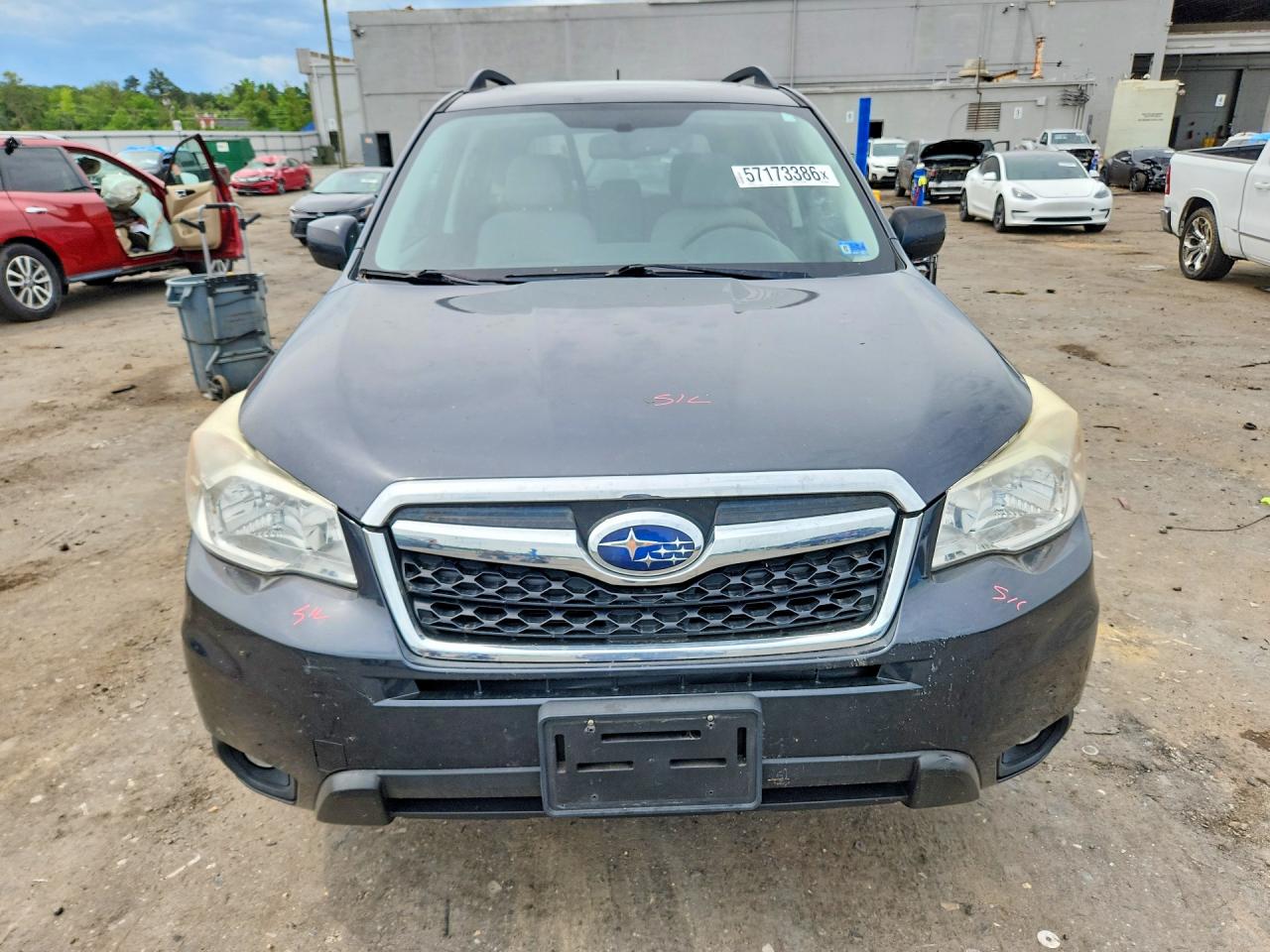 2014 Subaru Forester 2.5i Premium Серый vin: JF2SJAEC3EH505538