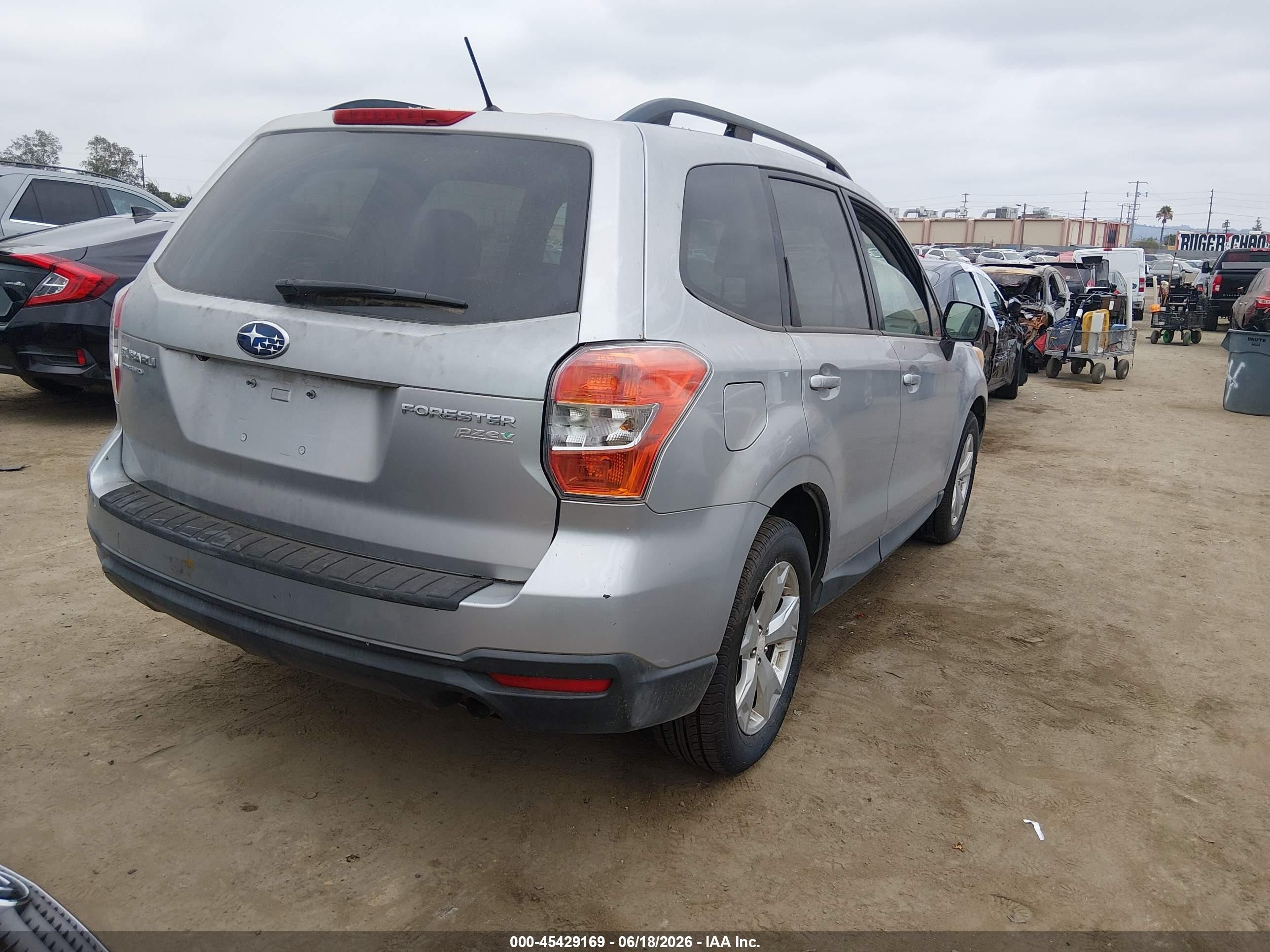 2014 Subaru Forester 2.5i Premium Gray vin: JF2SJAEC3EH524803