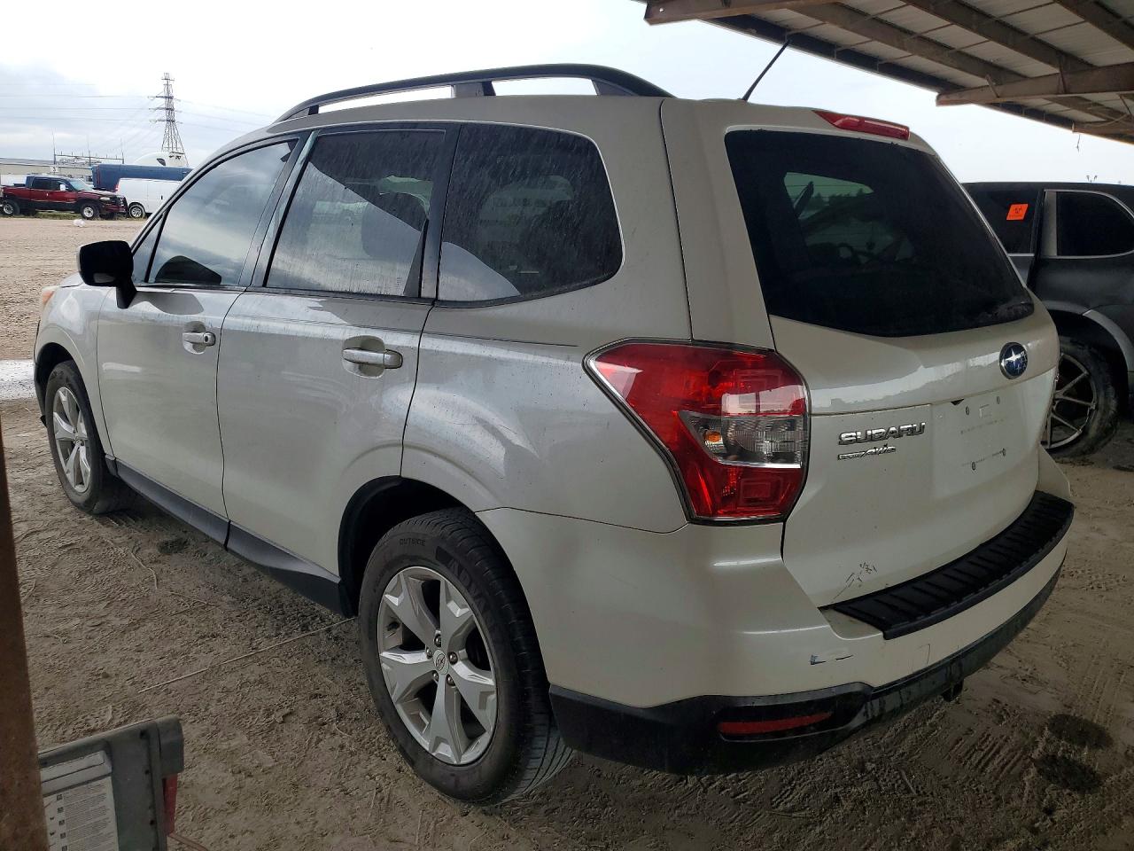 2014 Subaru Forester 2.5i Premium White vin: JF2SJAEC3EH530780