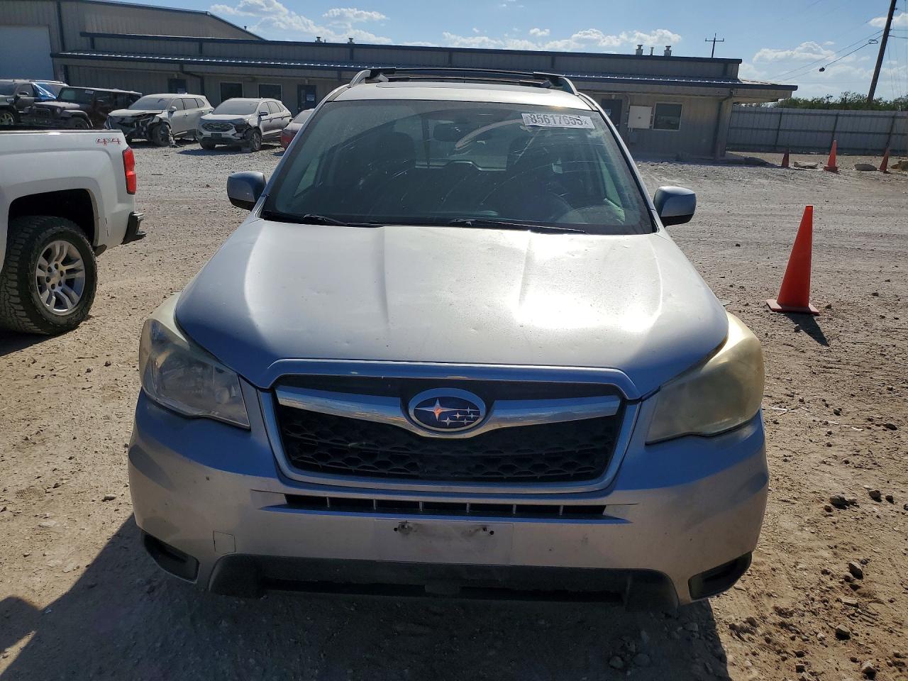 2014 Subaru Forester 2.5i Premium Silver vin: JF2SJAEC3EH543898