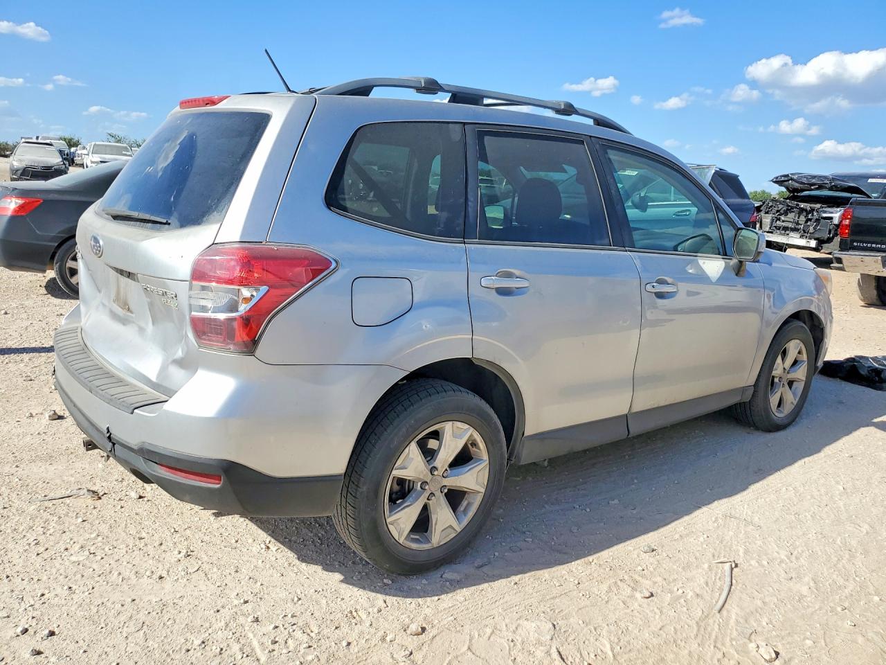 2014 Subaru Forester 2.5i Premium Silver vin: JF2SJAEC3EH543898
