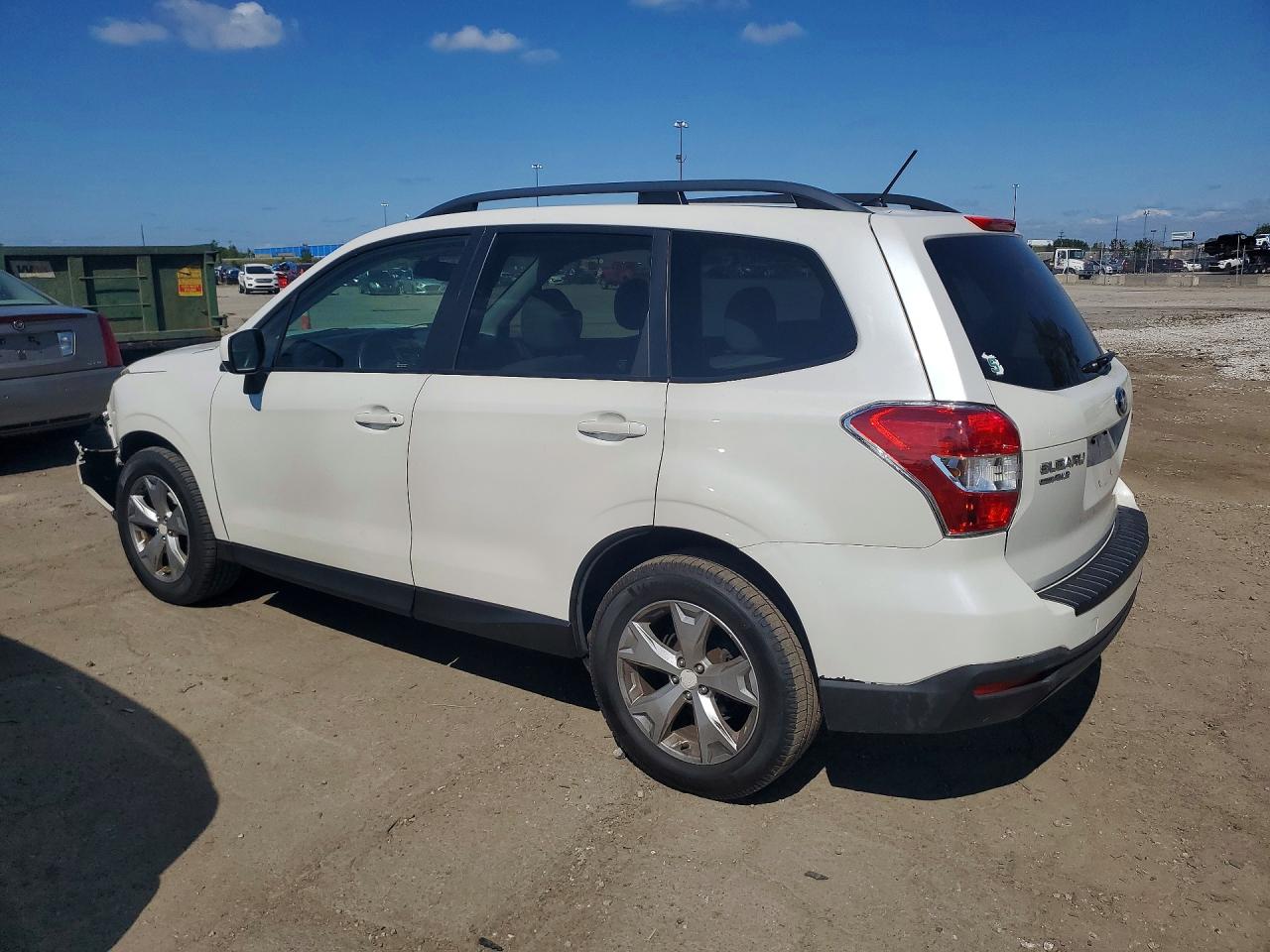 2014 Subaru Forester 2.5i Premium Белый vin: JF2SJAEC3EH546946