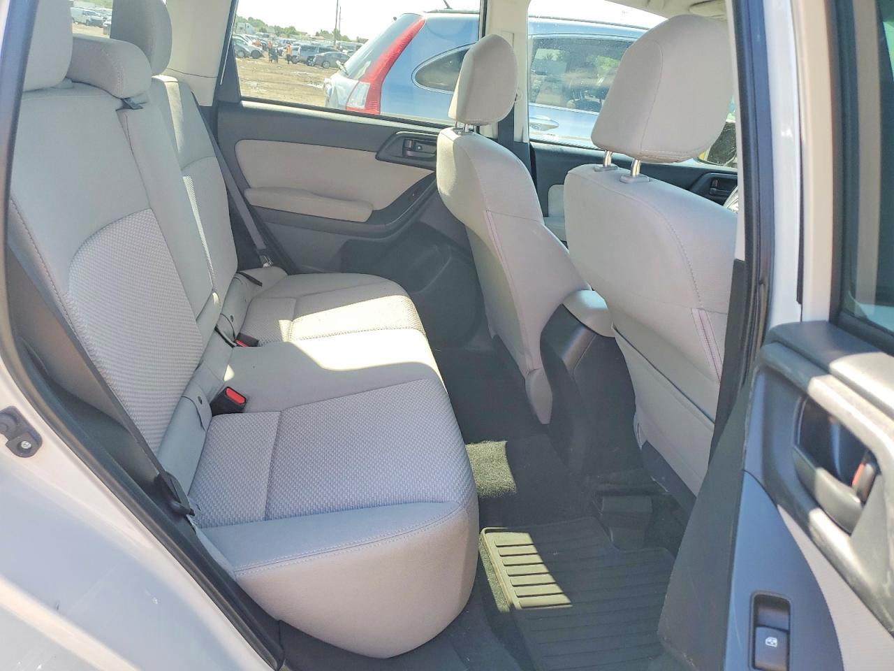 2014 Subaru Forester 2.5i Premium Белый vin: JF2SJAEC3EH546946