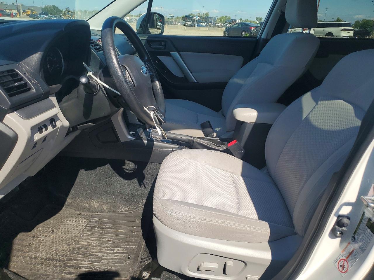 2014 Subaru Forester 2.5i Premium Белый vin: JF2SJAEC3EH546946