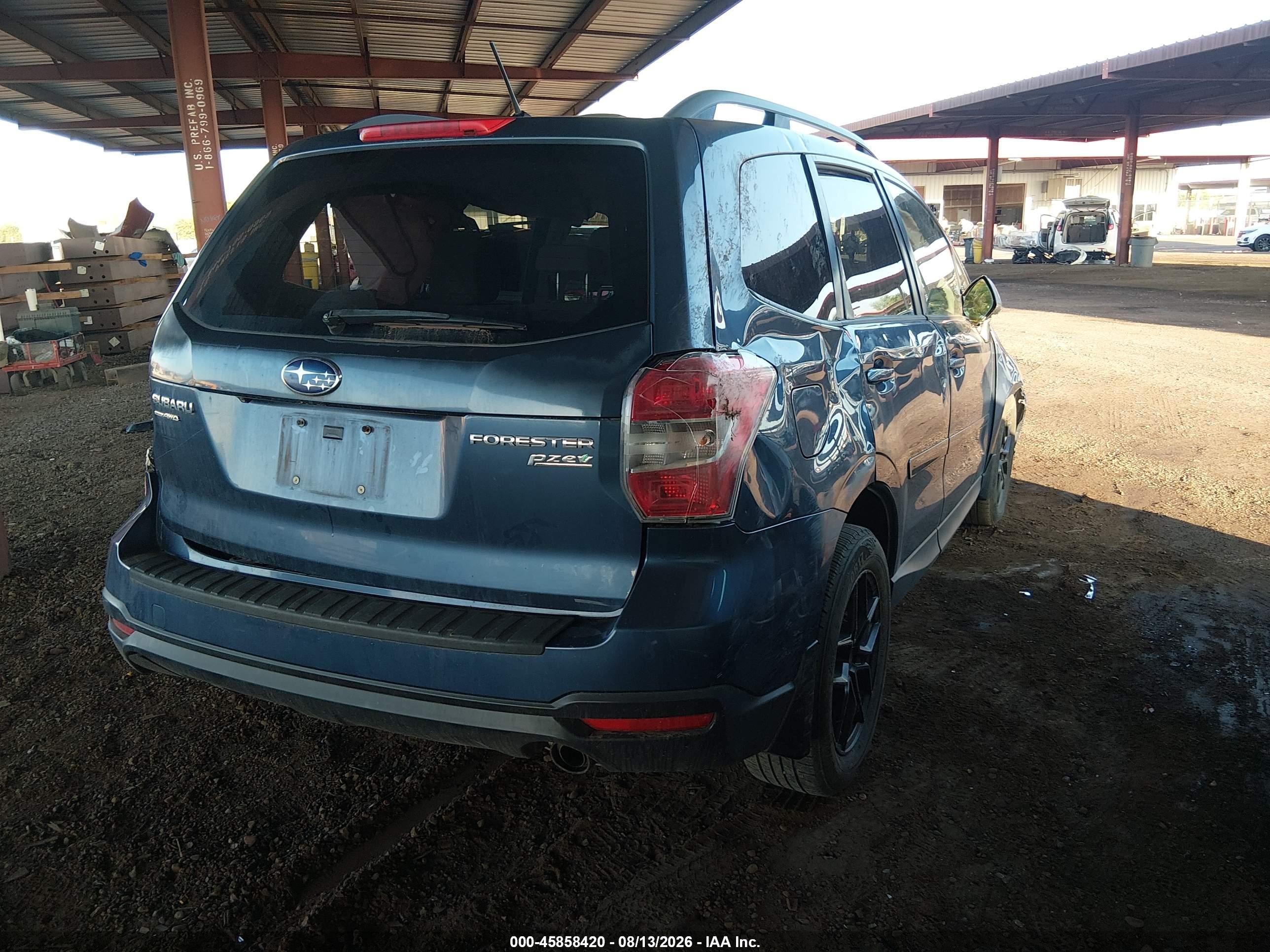 2014 Subaru Forester 2.5i Premium Blue vin: JF2SJAEC4EH423561