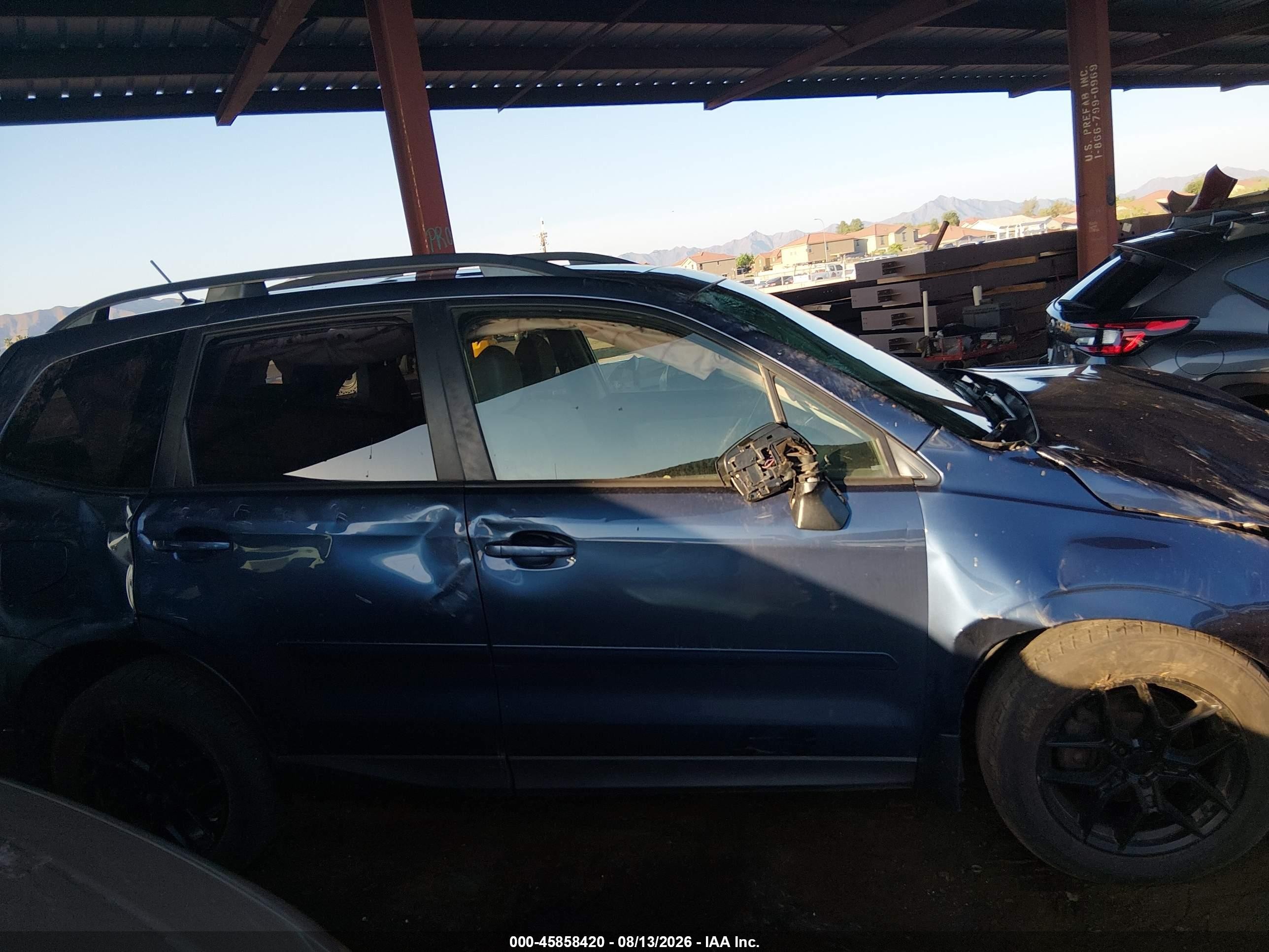 2014 Subaru Forester 2.5i Premium Blue vin: JF2SJAEC4EH423561