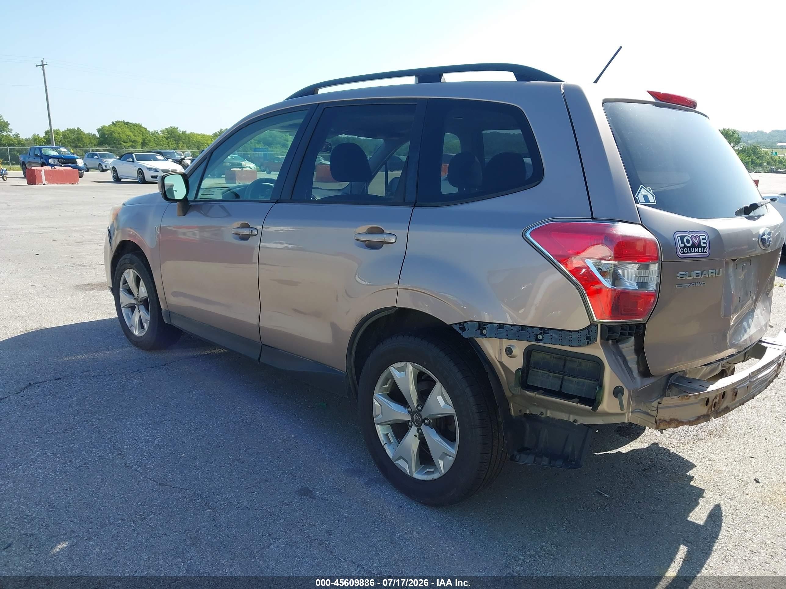 2014 Subaru Forester 2.5i Premium Tan vin: JF2SJAEC4EH429280