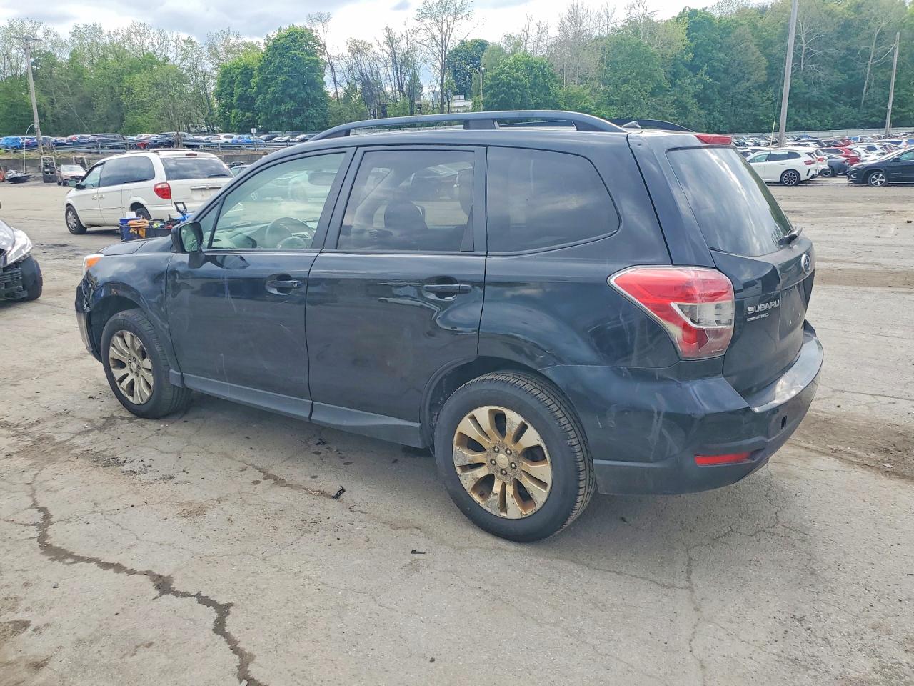 2014 Subaru Forester 2.5i Premium Black vin: JF2SJAEC4EH433734
