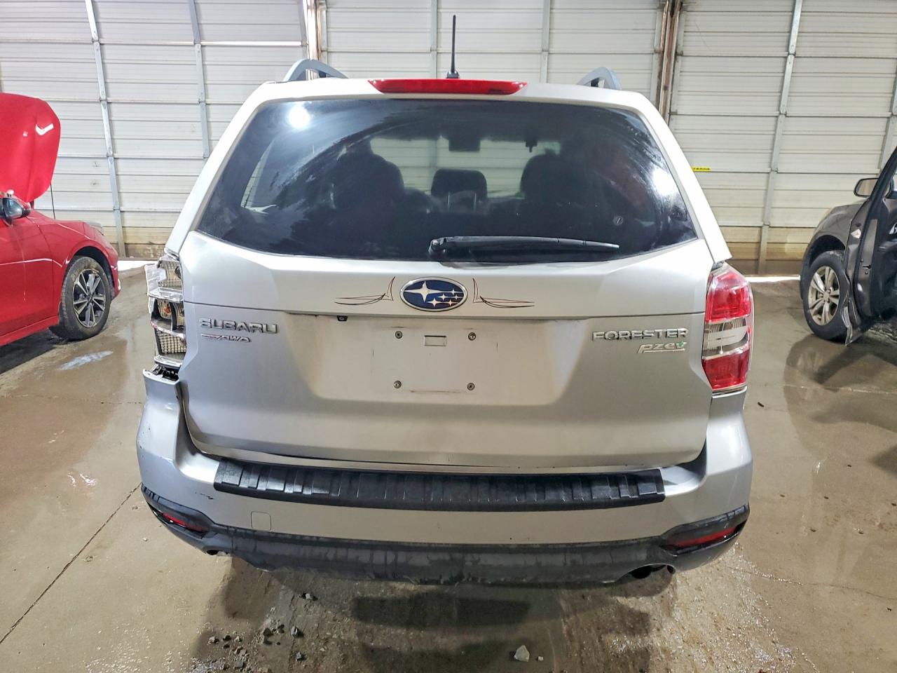 2014 Subaru Forester 2.5i Premium Silver vin: JF2SJAEC4EH448010
