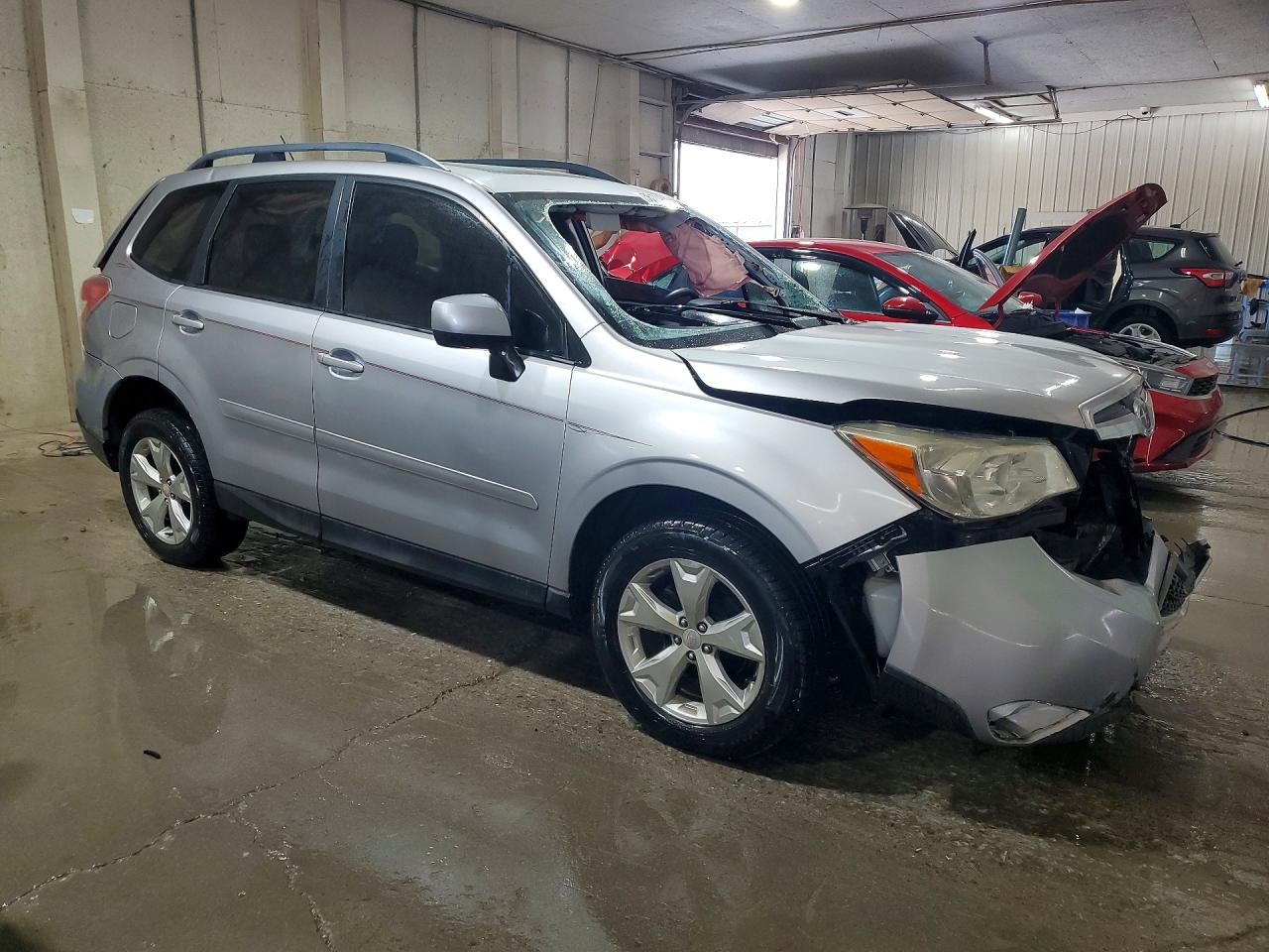 2014 Subaru Forester 2.5i Premium Silver vin: JF2SJAEC4EH448010