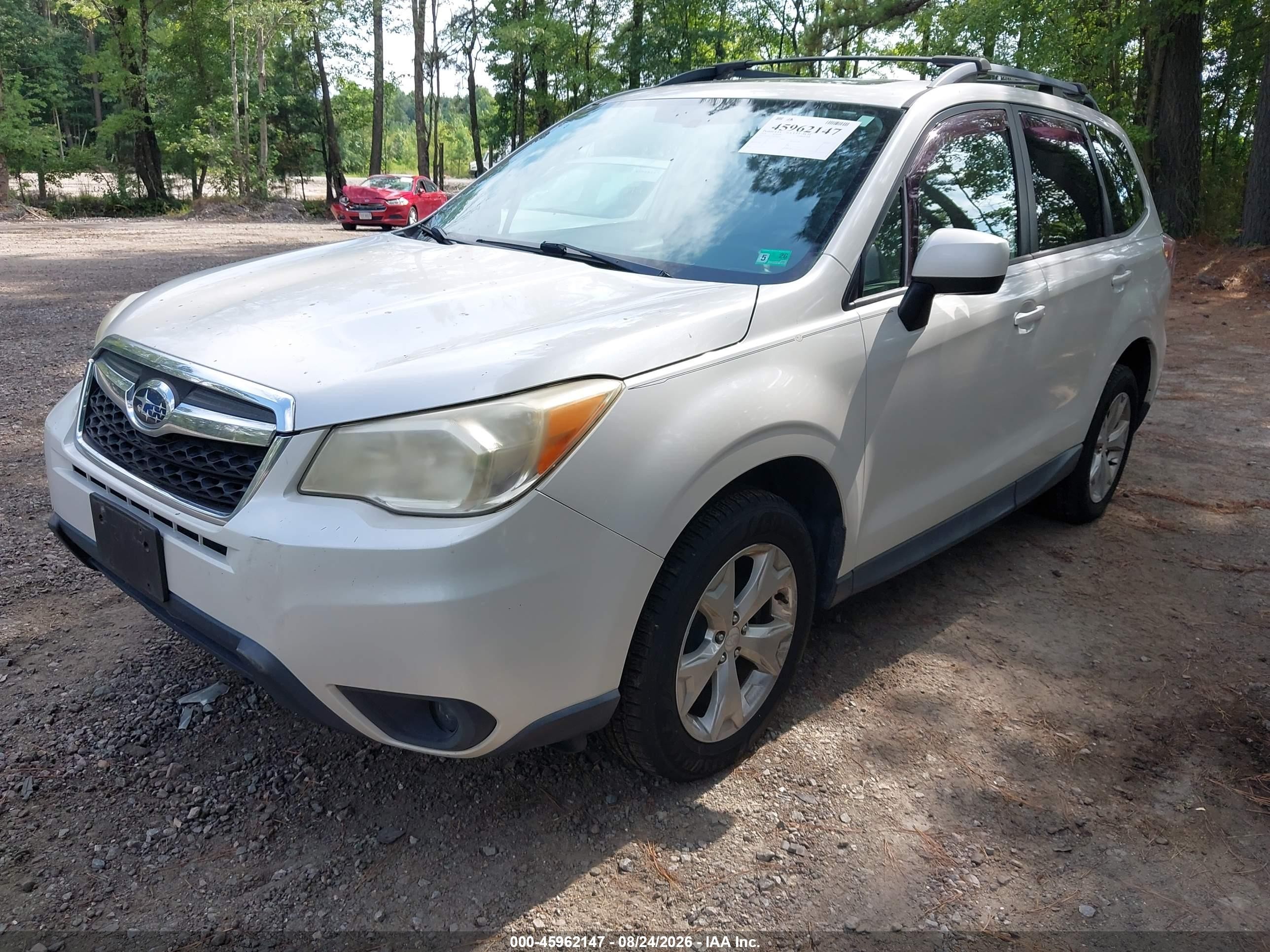 2014 Subaru Forester 2.5i Premium White vin: JF2SJAEC4EH484019