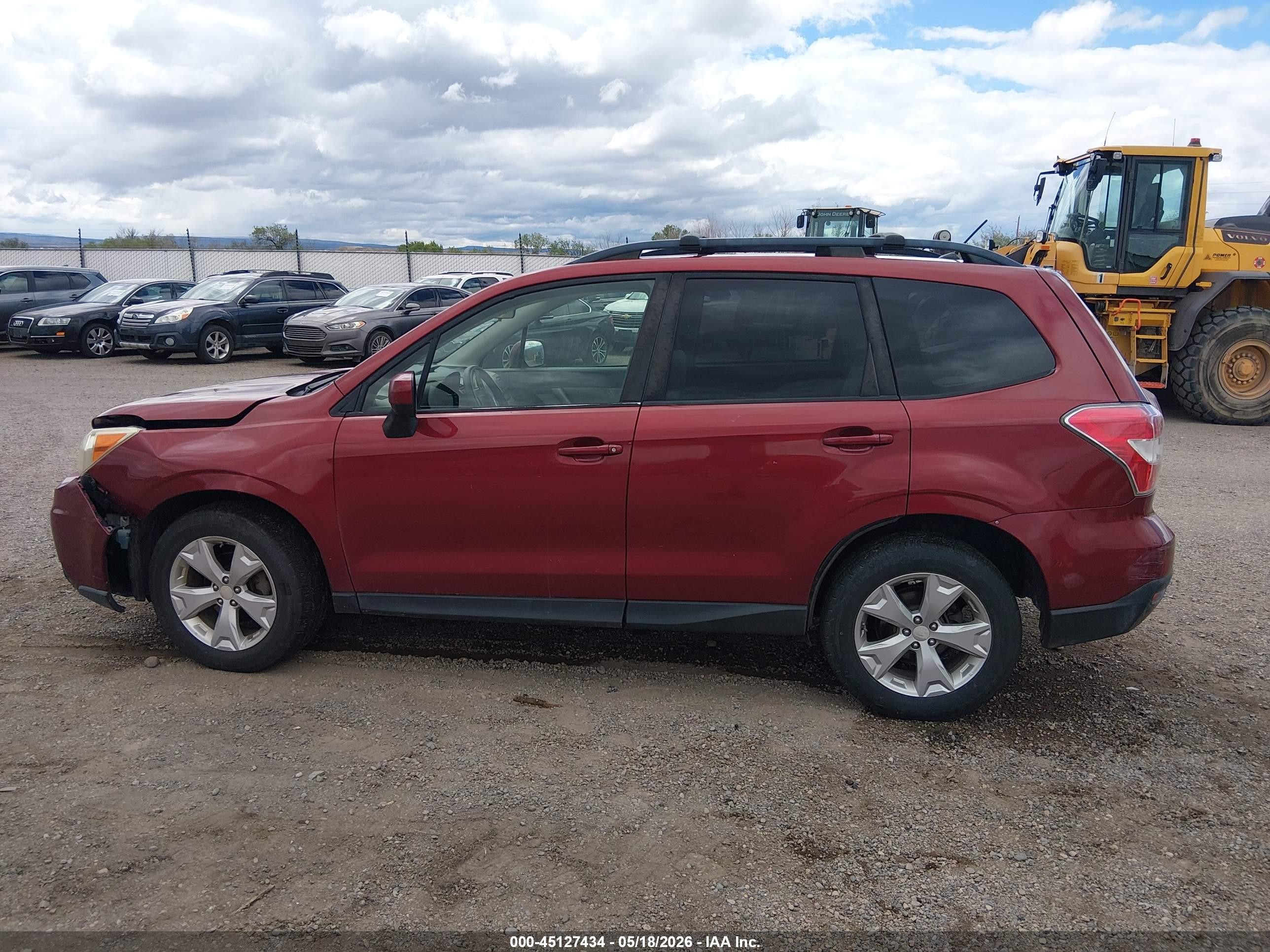 2014 Subaru Forester 2.5i Premium Red vin: JF2SJAEC4EH498809