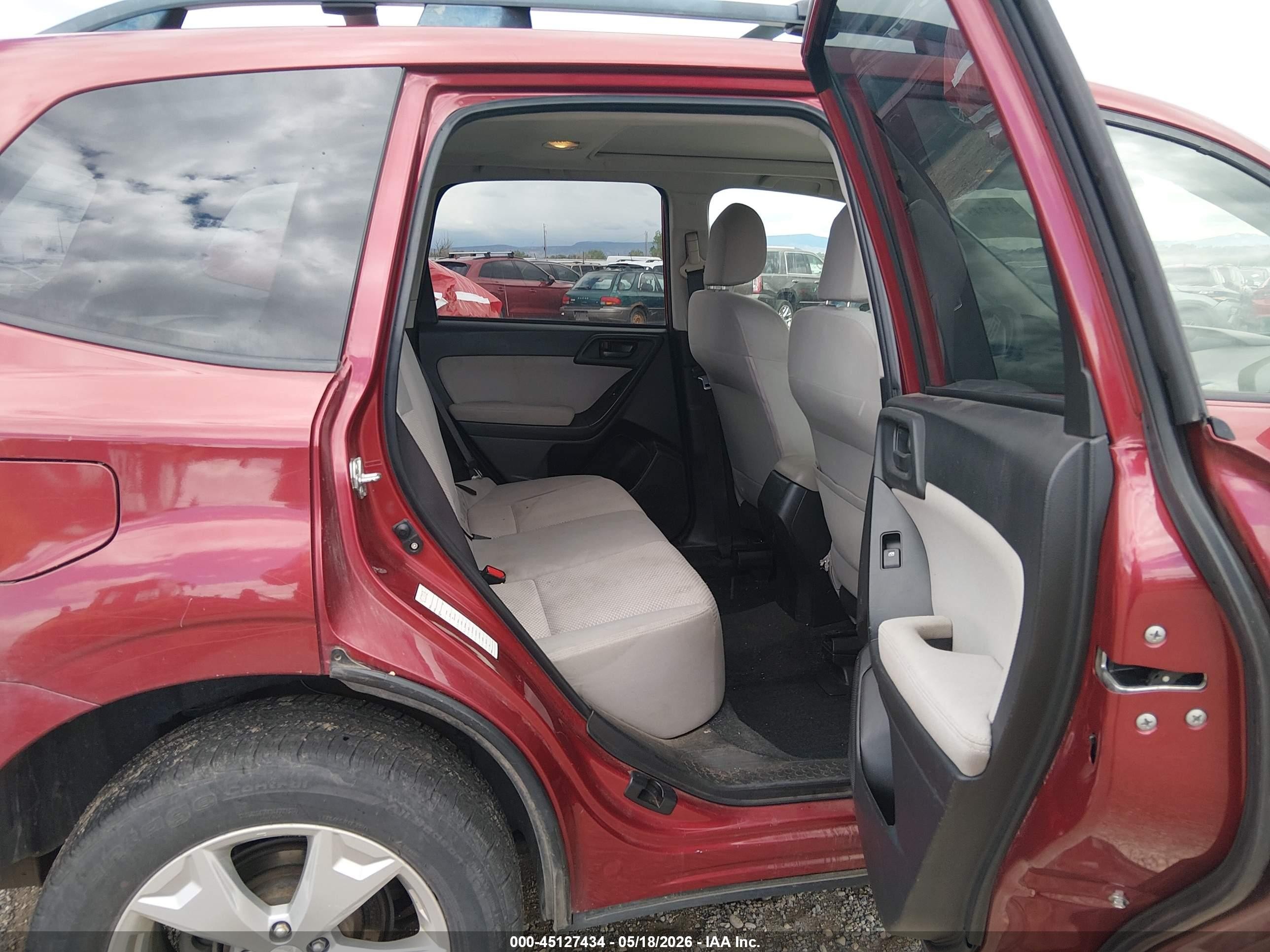 2014 Subaru Forester 2.5i Premium Red vin: JF2SJAEC4EH498809
