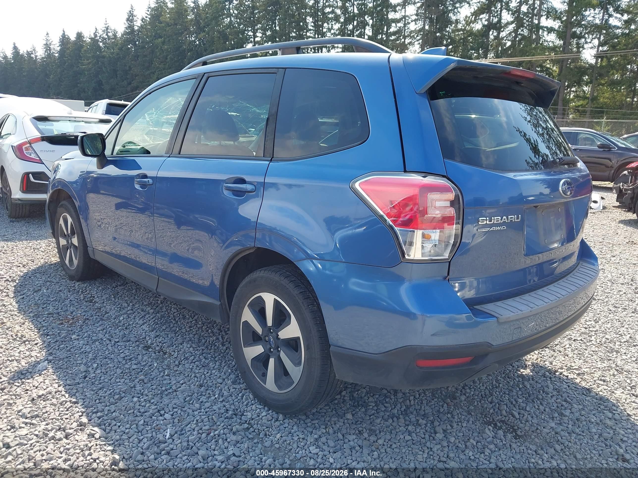 2018 Subaru Forester 2.5i Premium Blue vin: JF2SJAEC4JH402154