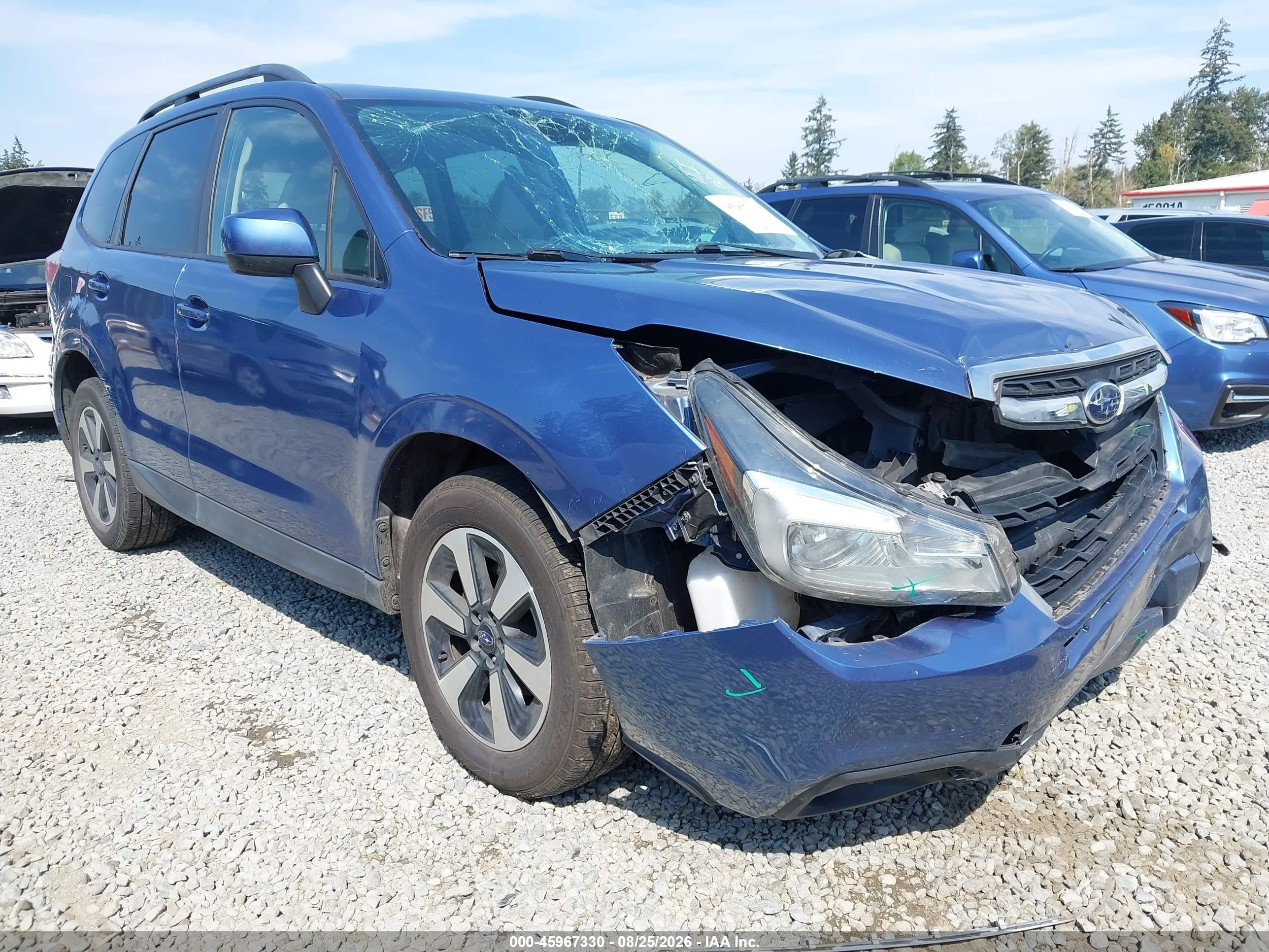 2018 Subaru Forester 2.5i Premium Blue vin: JF2SJAEC4JH402154