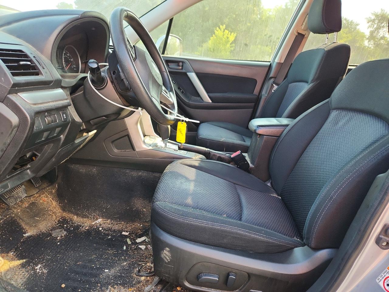 2014 Subaru Forester 2.5i Premium Silver vin: JF2SJAEC5EH457203