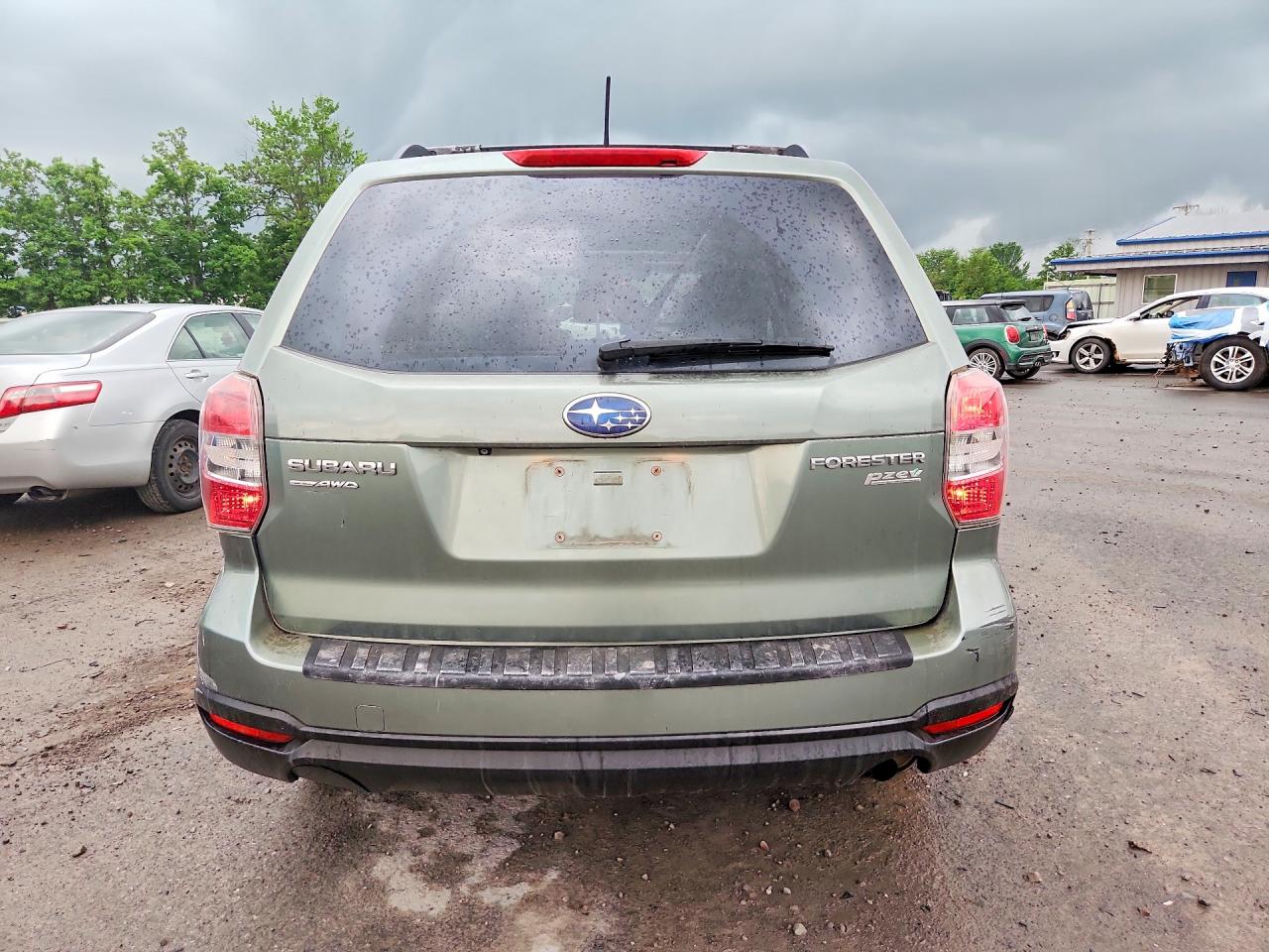 2014 Subaru Forester 2.5i Premium Turquoise vin: JF2SJAEC5EH469173
