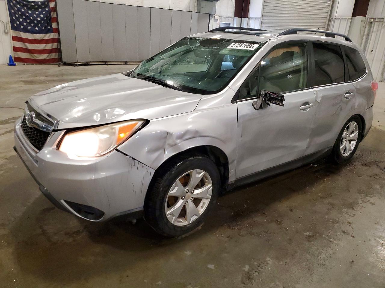 2014 Subaru Forester 2.5i Premium Silver vin: JF2SJAEC5EH498964