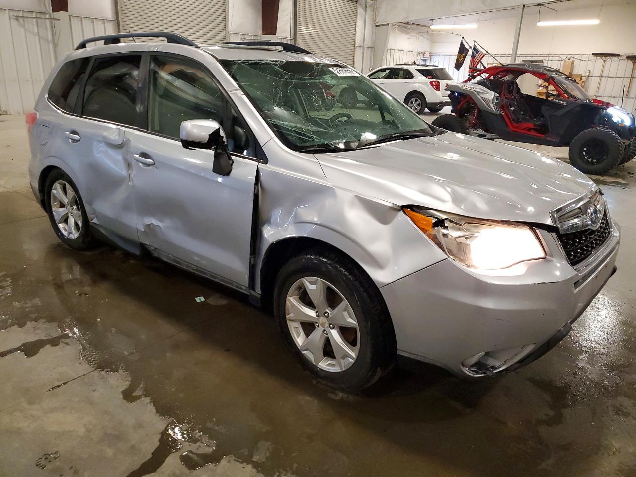 2014 Subaru Forester 2.5i Premium Silver vin: JF2SJAEC5EH498964