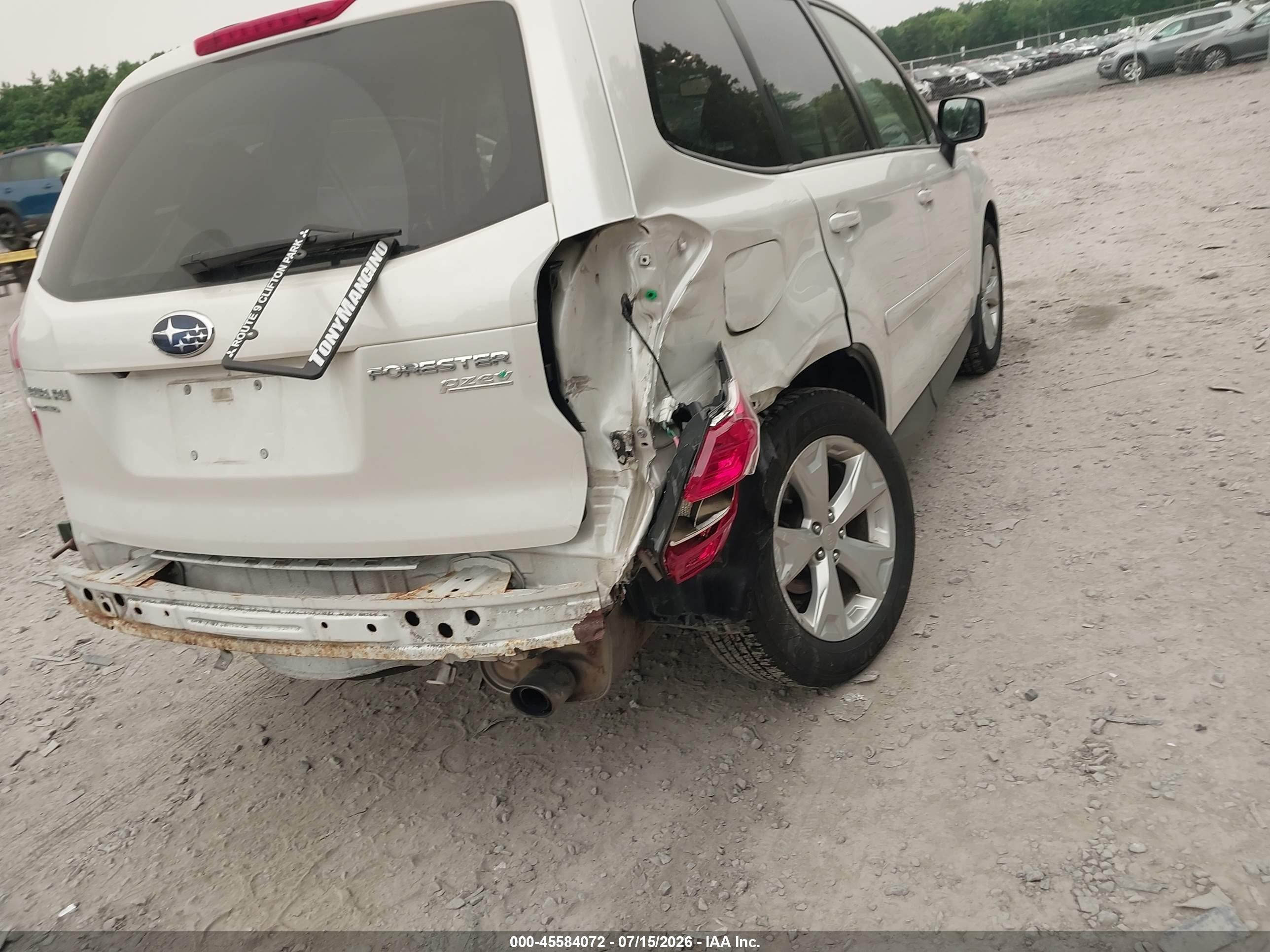 2014 Subaru Forester 2.5i Premium Кремовый vin: JF2SJAEC5EH508456