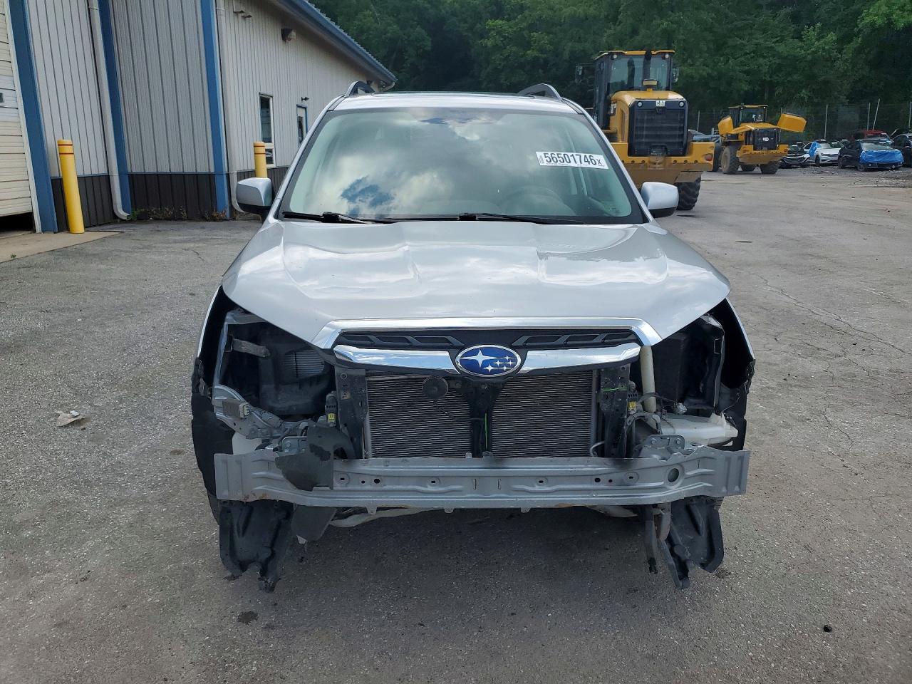 2017 Subaru Forester 2.5i Premium Silver vin: JF2SJAEC5HH409351