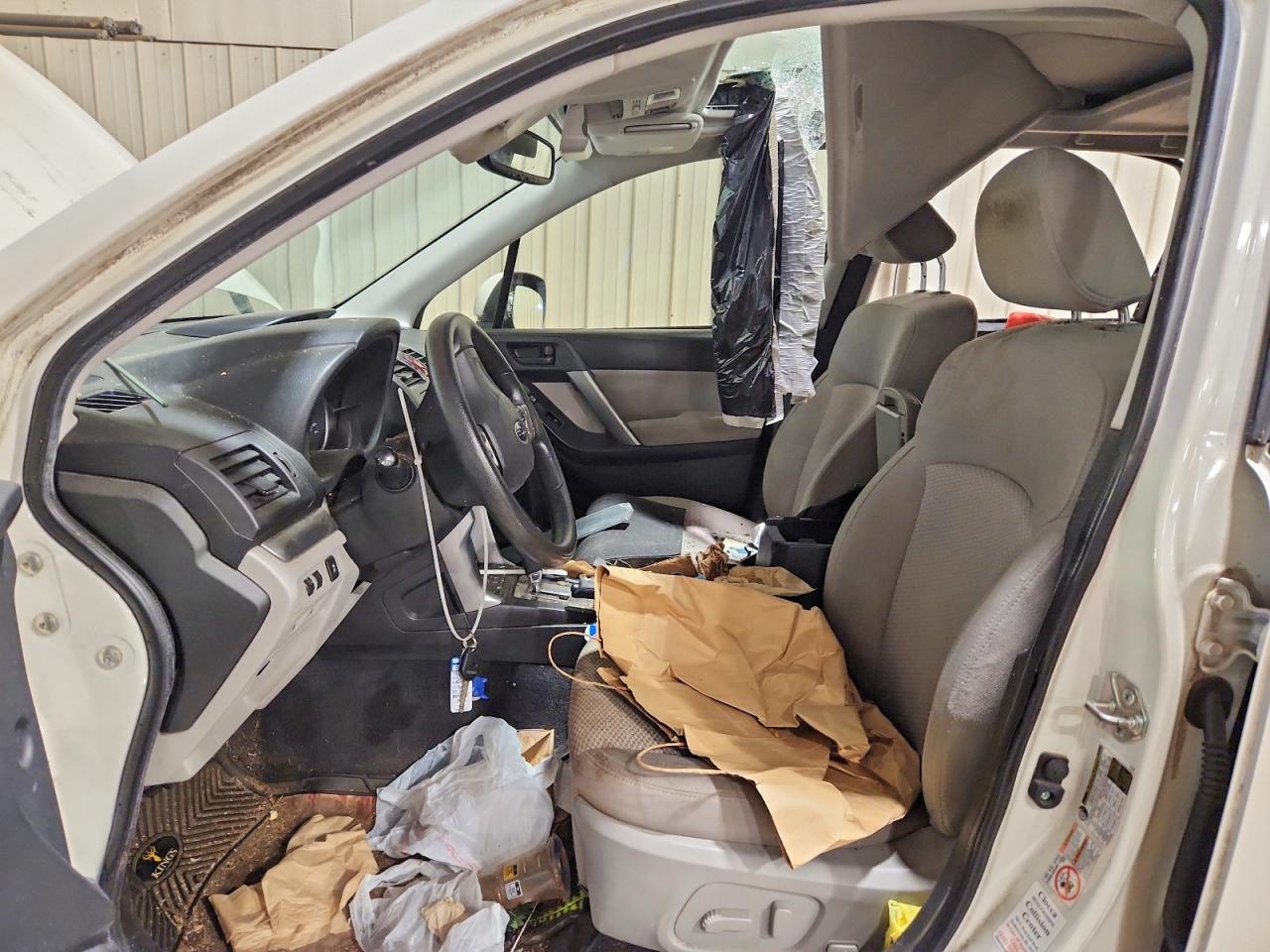 2014 Subaru Forester 2.5i Premium Белый vin: JF2SJAEC6EH421021