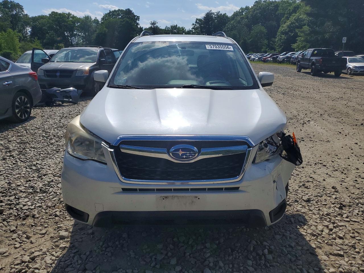 2014 Subaru Forester 2.5i Premium White vin: JF2SJAEC6EH423741