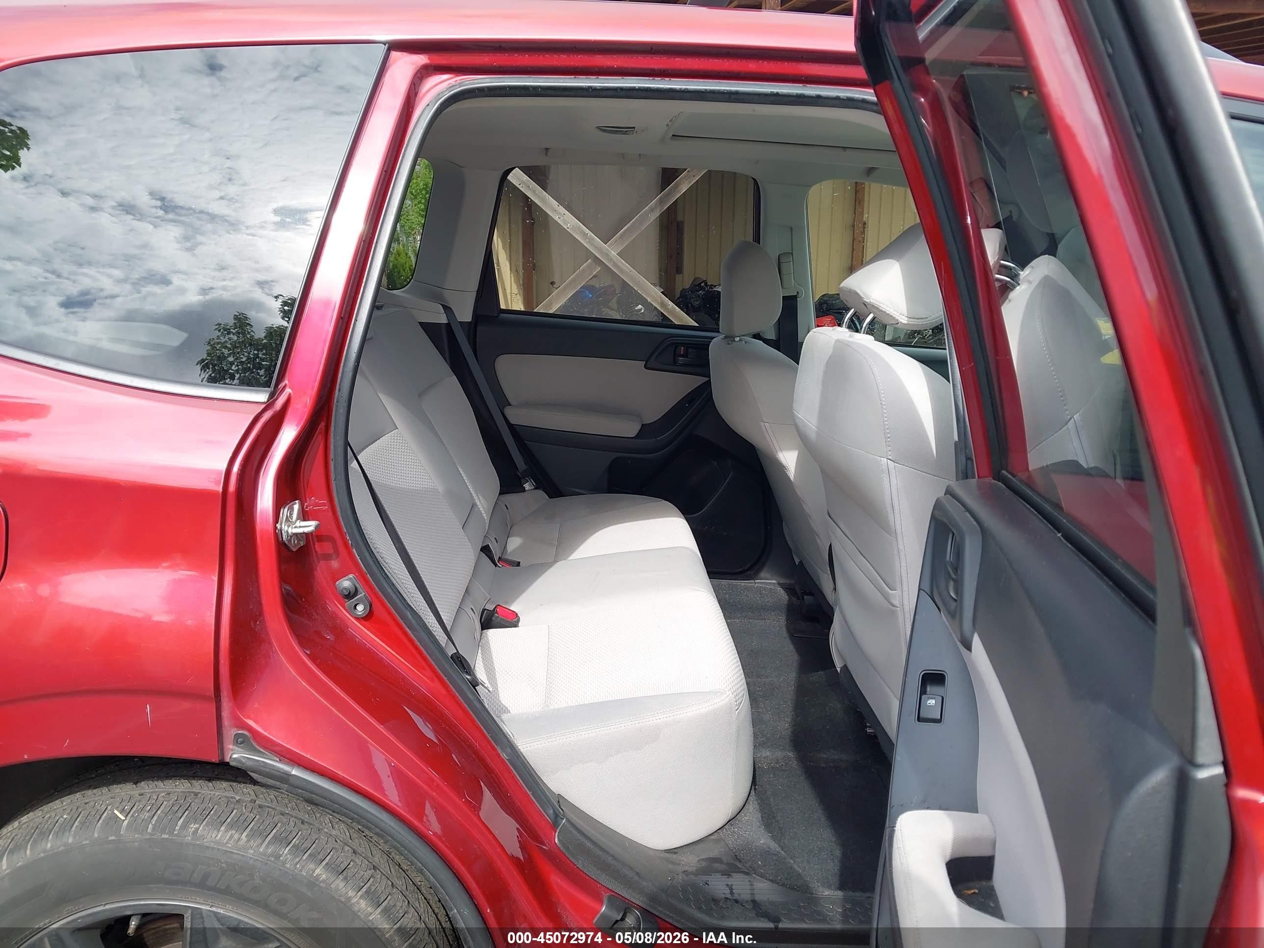 2014 Subaru Forester 2.5i Premium Red vin: JF2SJAEC6EH452138