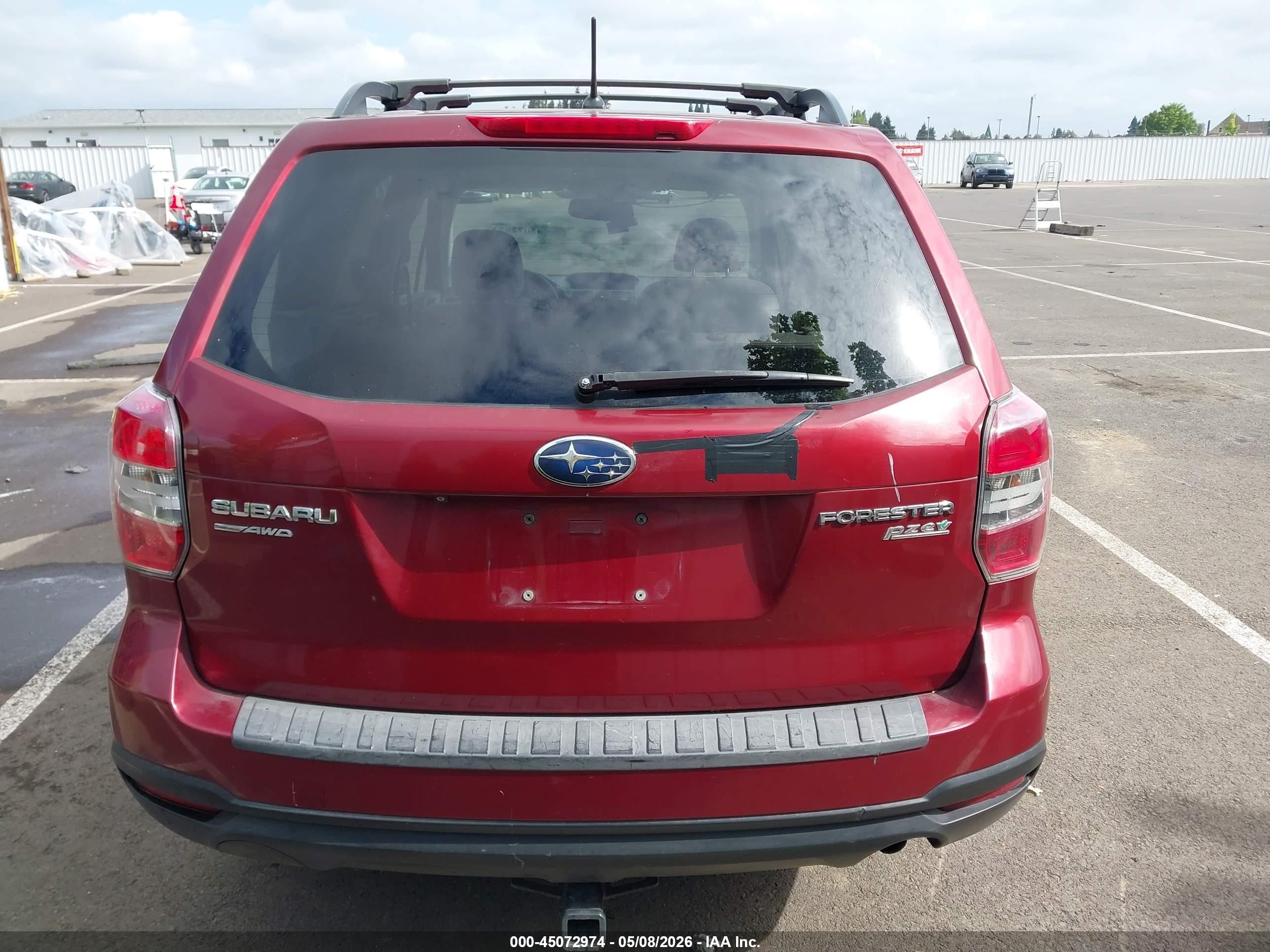 2014 Subaru Forester 2.5i Premium Red vin: JF2SJAEC6EH452138
