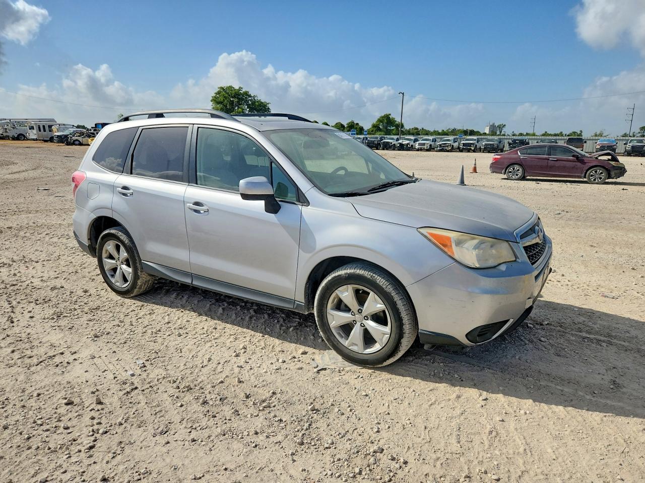 2014 Subaru Forester 2.5i Premium Silver vin: JF2SJAEC6EH456433