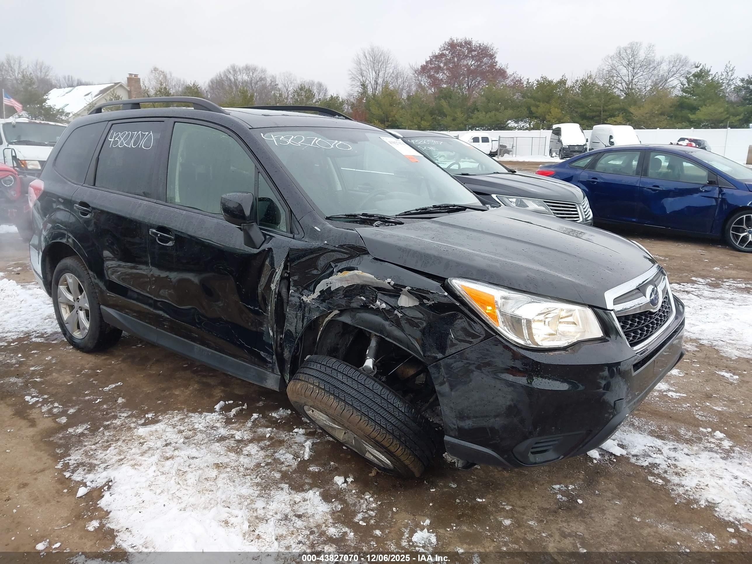 2014 Subaru Forester 2.5i Premium Black vin: JF2SJAEC6EH475581