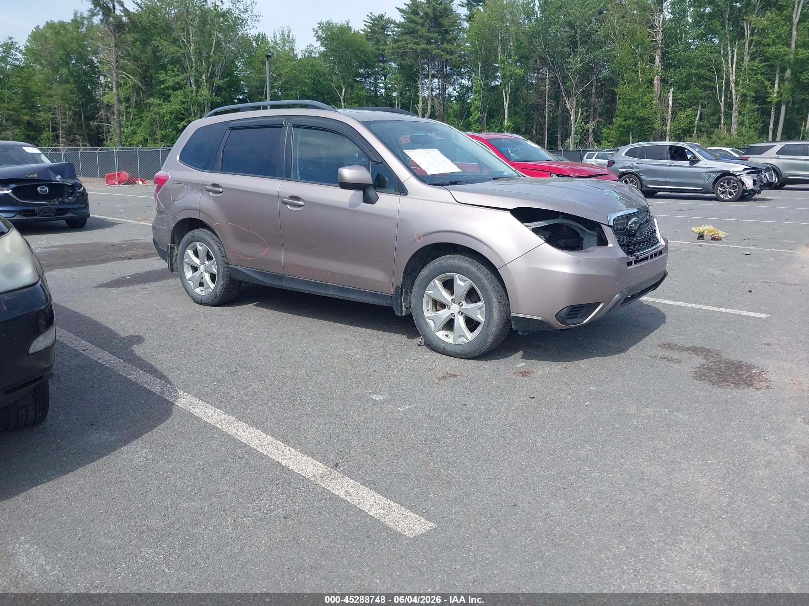 2014 Subaru Forester 2.5i Premium Brown vin: JF2SJAEC6EH521958