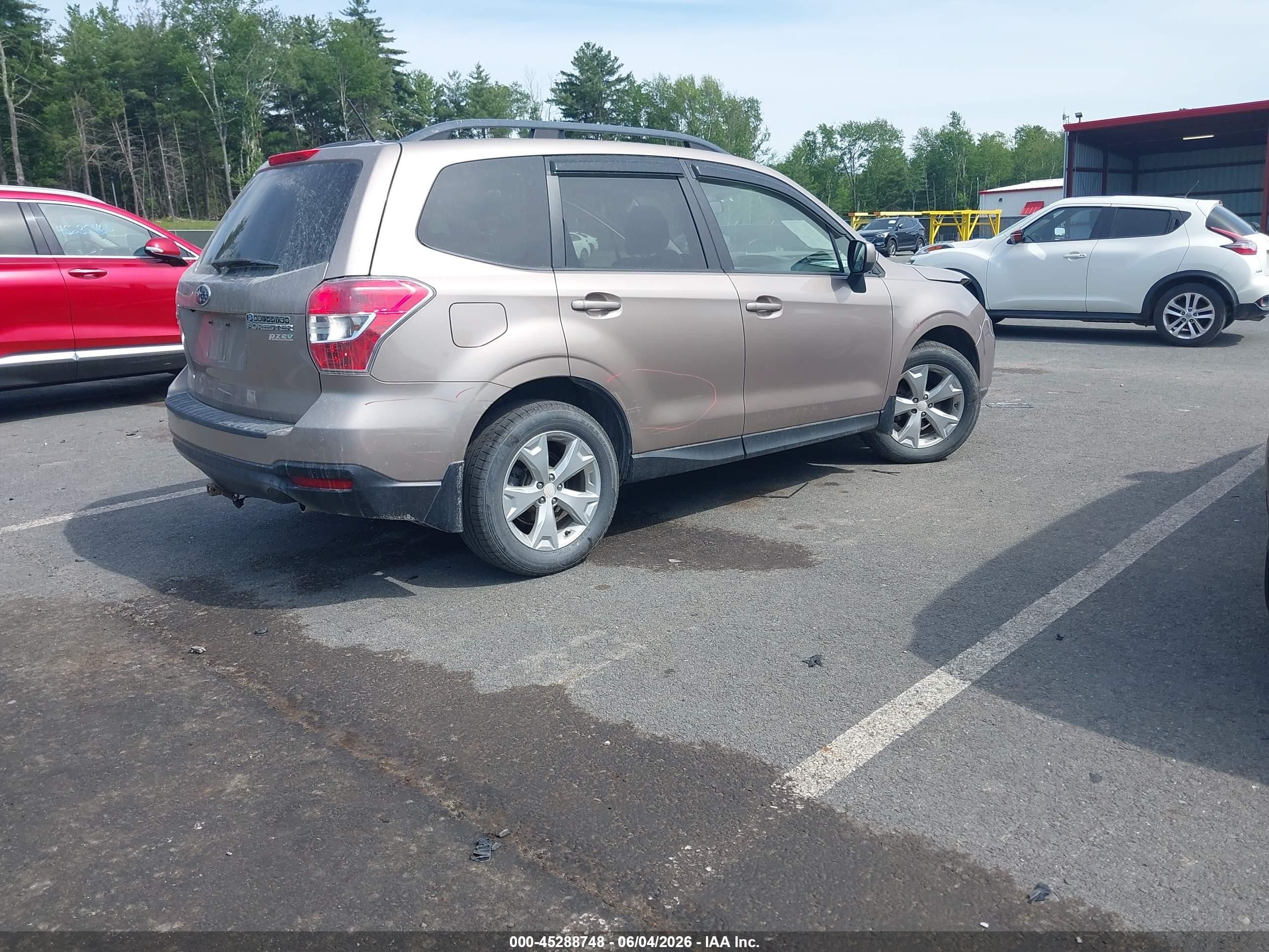 2014 Subaru Forester 2.5i Premium Brown vin: JF2SJAEC6EH521958