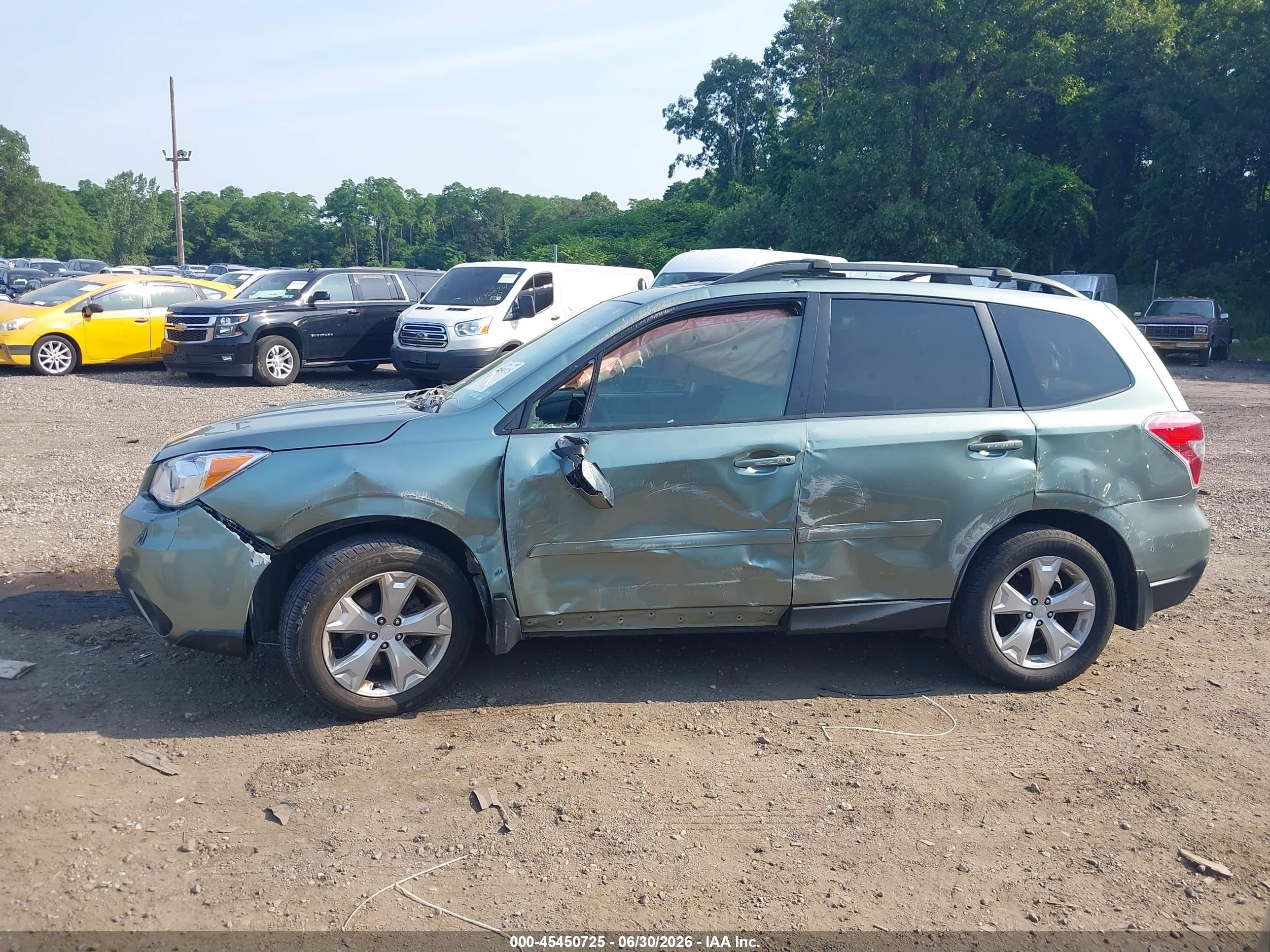 2014 Subaru Forester 2.5i Premium Green vin: JF2SJAEC6EH538386