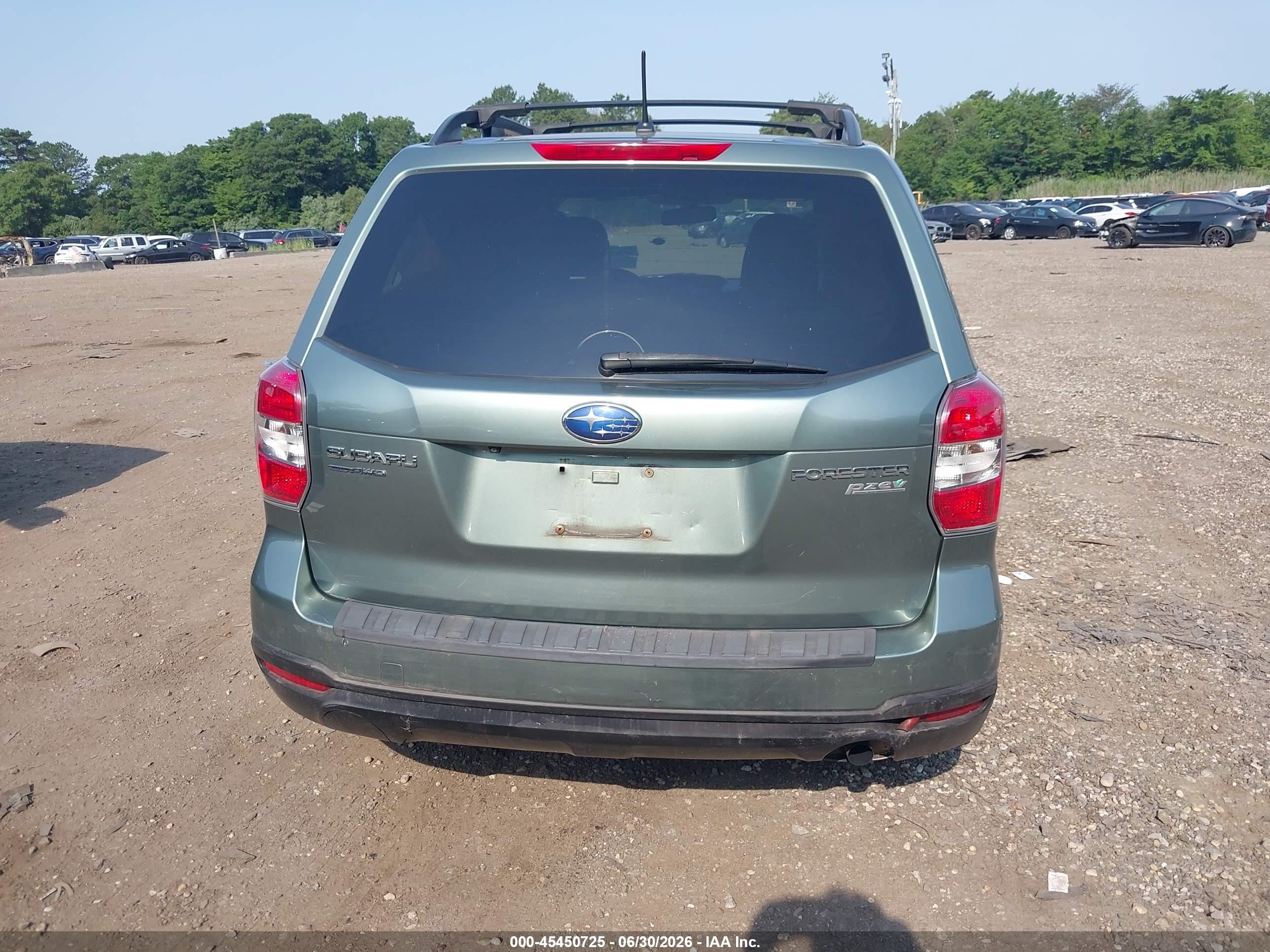 2014 Subaru Forester 2.5i Premium Green vin: JF2SJAEC6EH538386