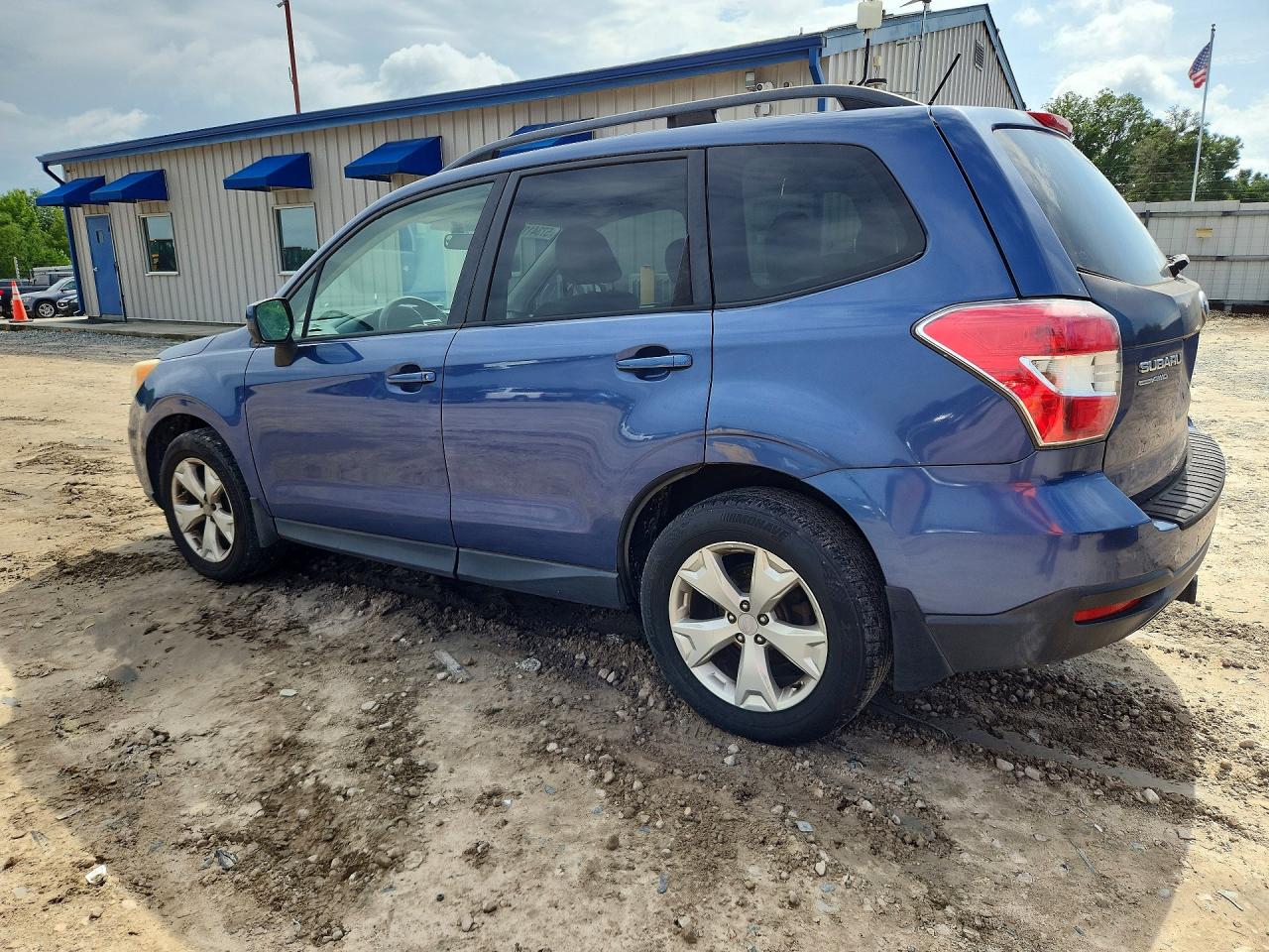 2014 Subaru Forester 2.5i Premium Blue vin: JF2SJAEC6EH538498