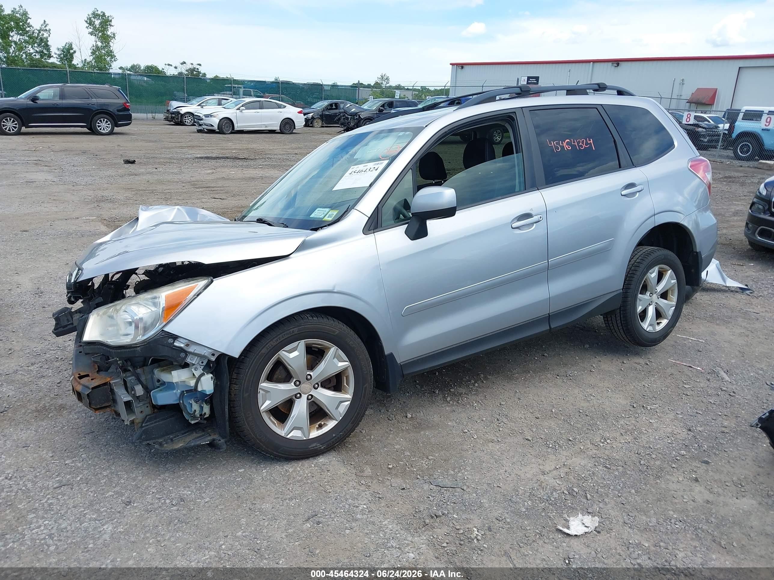 2014 Subaru Forester 2.5i Premium Silver vin: JF2SJAEC6EH541465