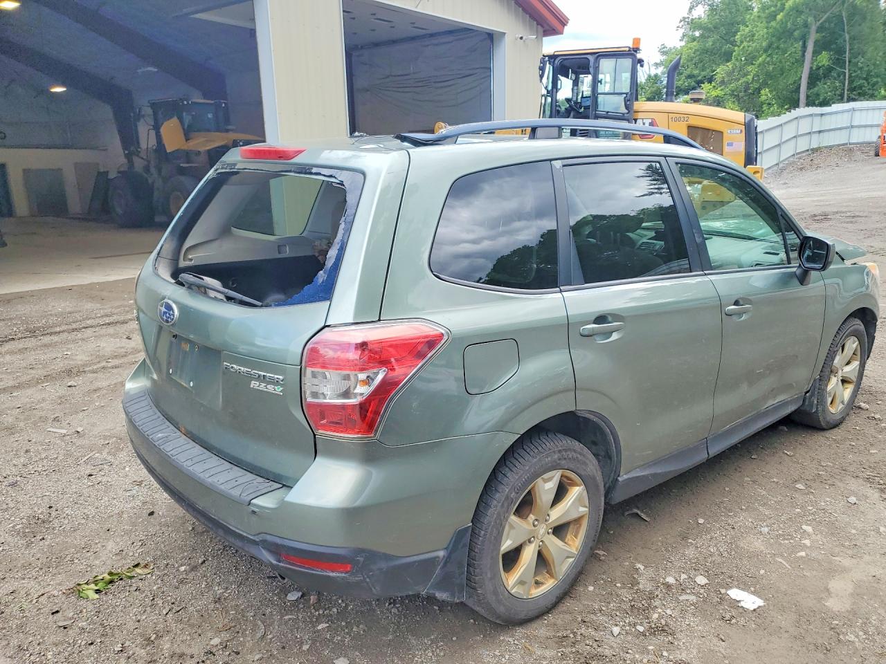 2014 Subaru Forester 2.5i Premium Green vin: JF2SJAEC6EH542972