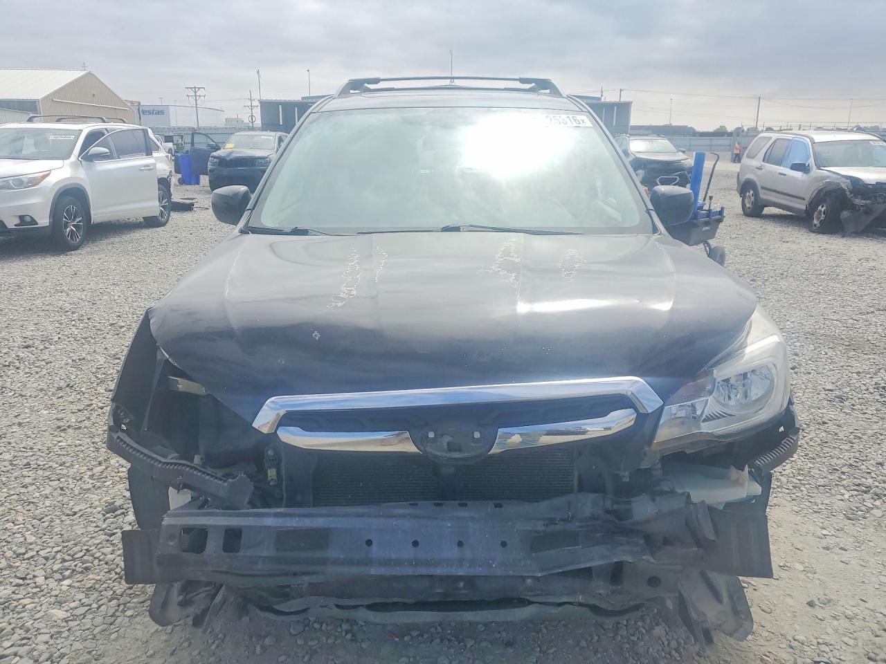 2017 Subaru Forester 2.5i Premium Черный vin: JF2SJAEC6HH530812