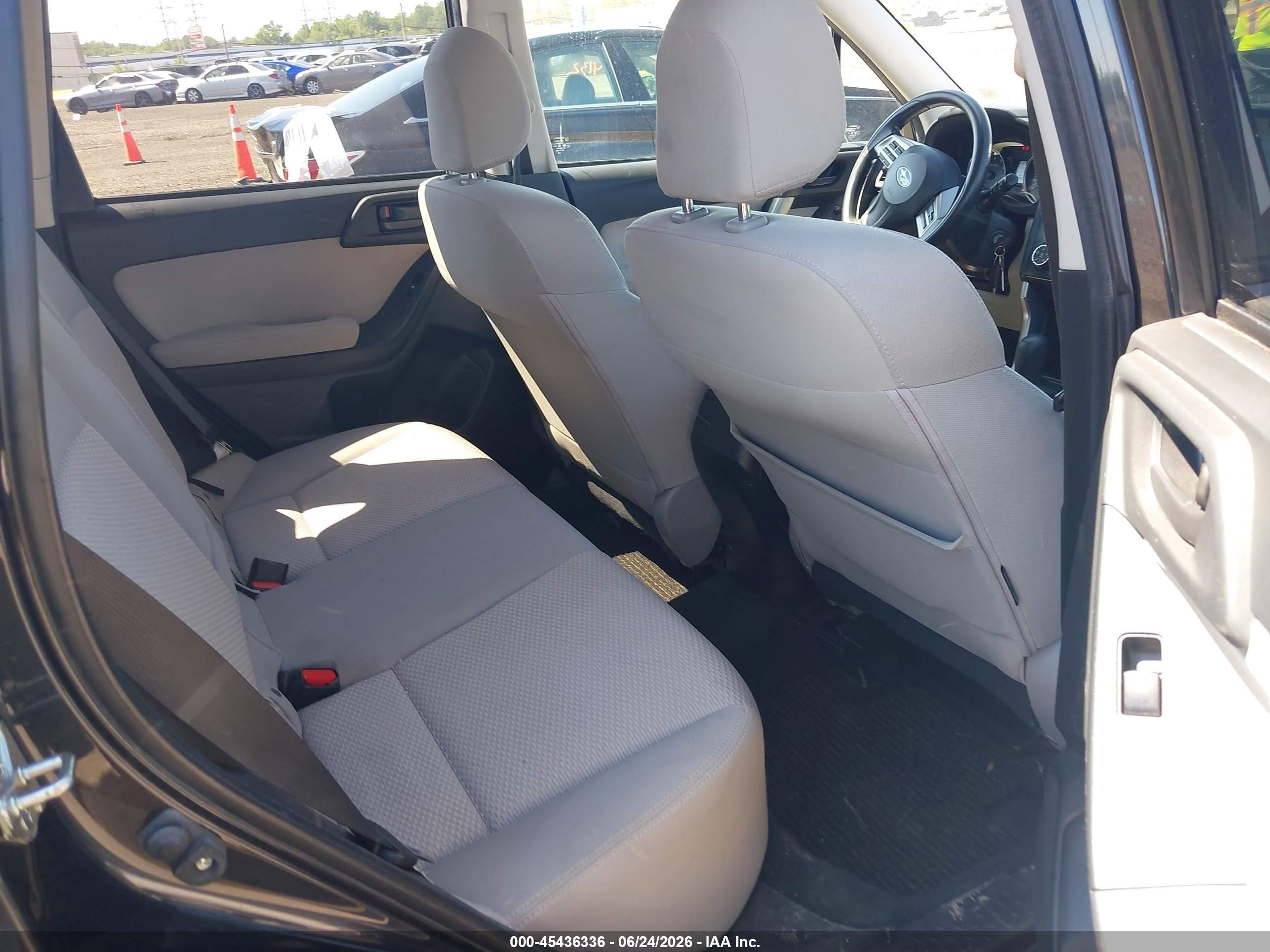 2014 Subaru Forester 2.5i Premium Gray vin: JF2SJAEC7EH408648