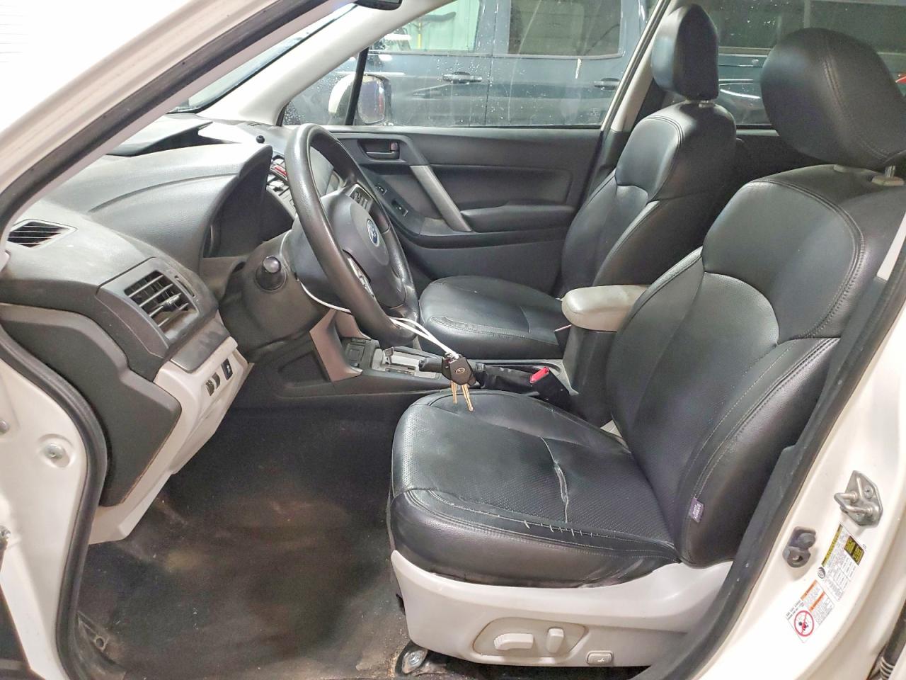 2014 Subaru Forester 2.5i Premium White vin: JF2SJAEC7EH446641